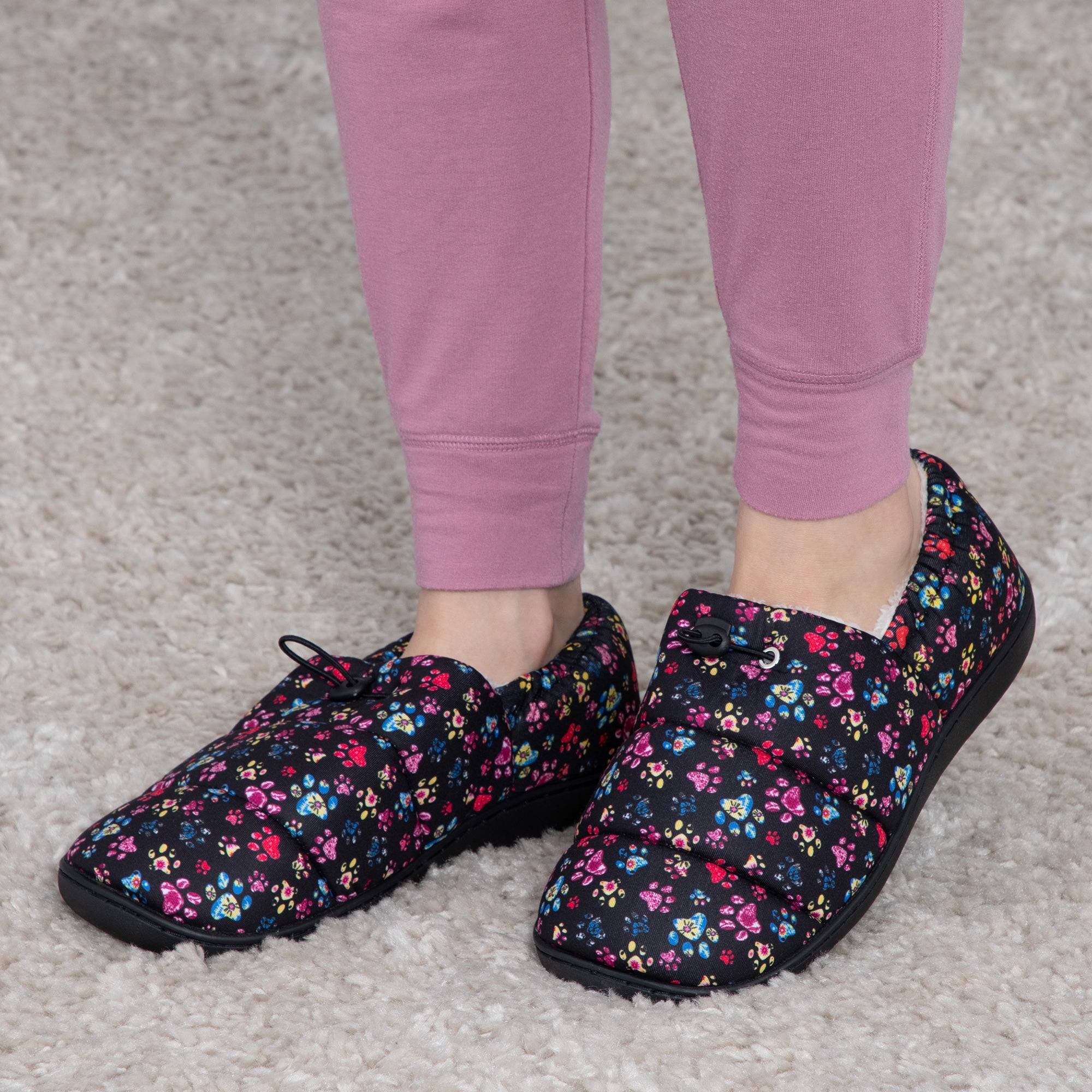 Paw Print Puffy Fleece-Lined Slippers with Toggle、mySite、camillekostekn