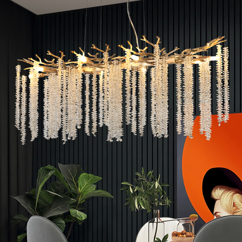 24-inch Modern Golden Pendant Light with Cascading Crystal Strands, Ideal for Living Room, Dining Room and Foyer, High-End Decorative Lighting Fixture (Bulb Not Included)、、eastwooduniform