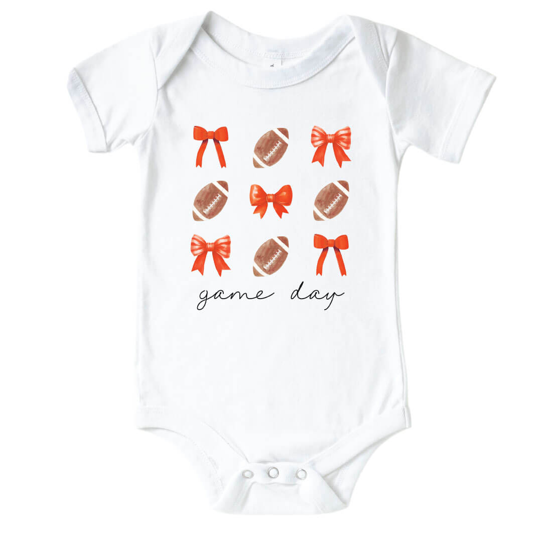  Oklahoma State University | Footballs & Bows Graphic Bodysuit、mySite、layawaytickets