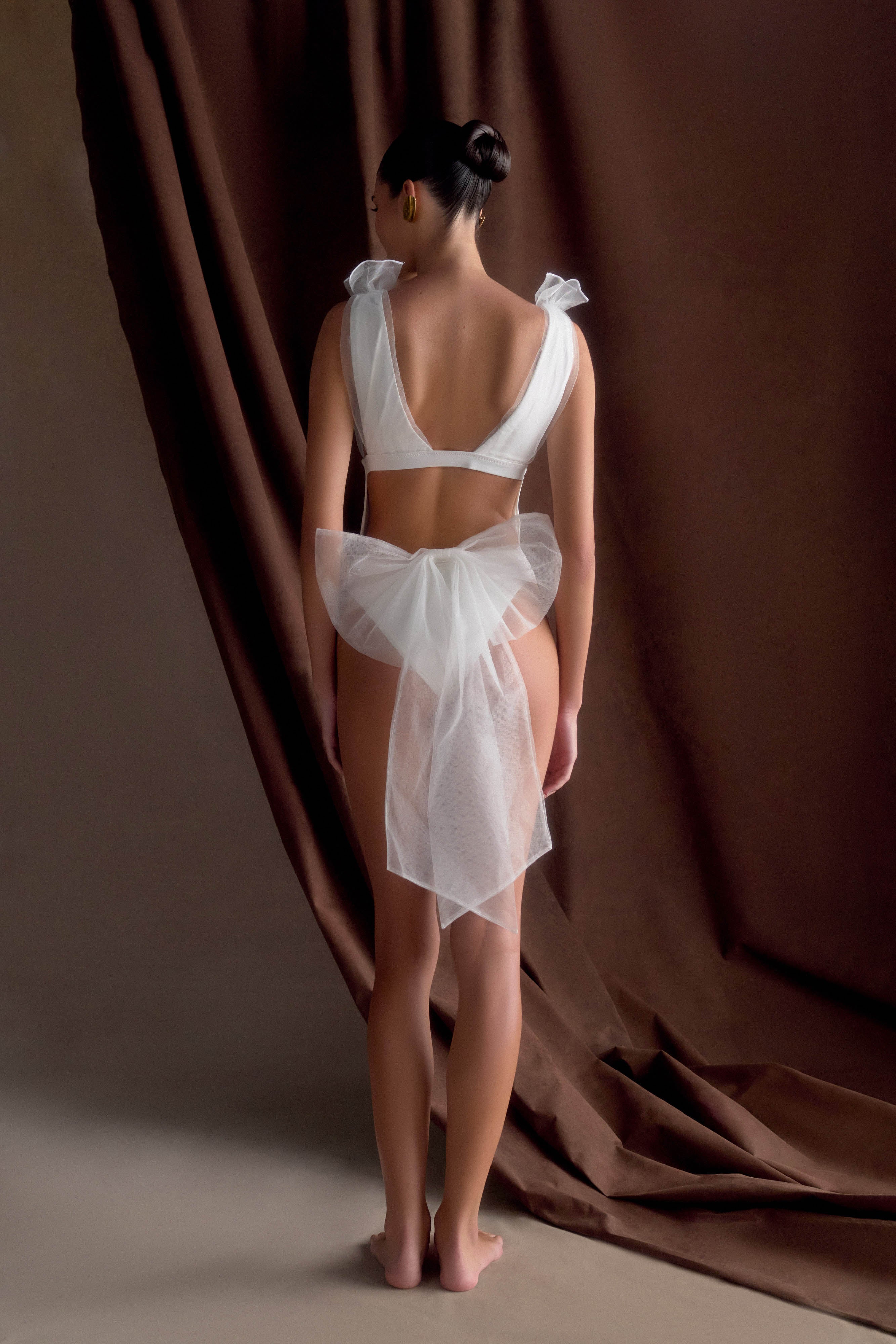 Sybil Plunge One Piece With Bow - Ivory、mySite、solidvoid