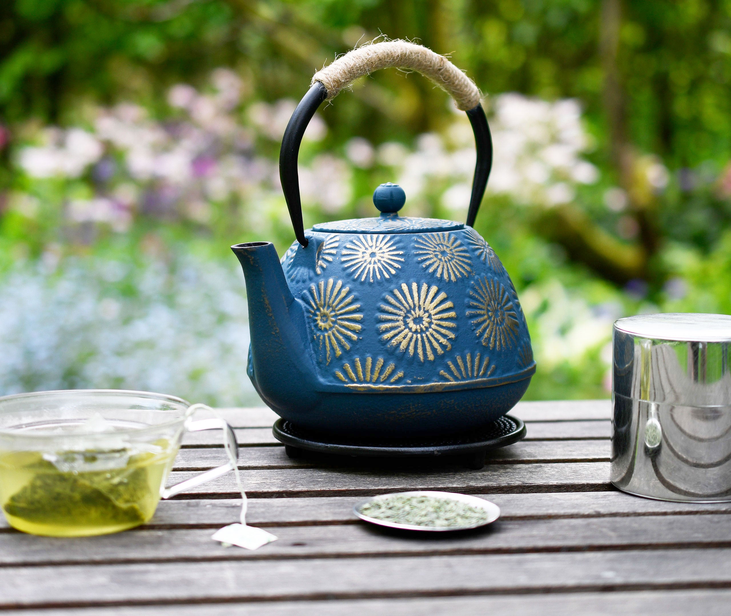 Cast Iron Teapot Chrysanthemum 1.2L、mySite、topwebapps