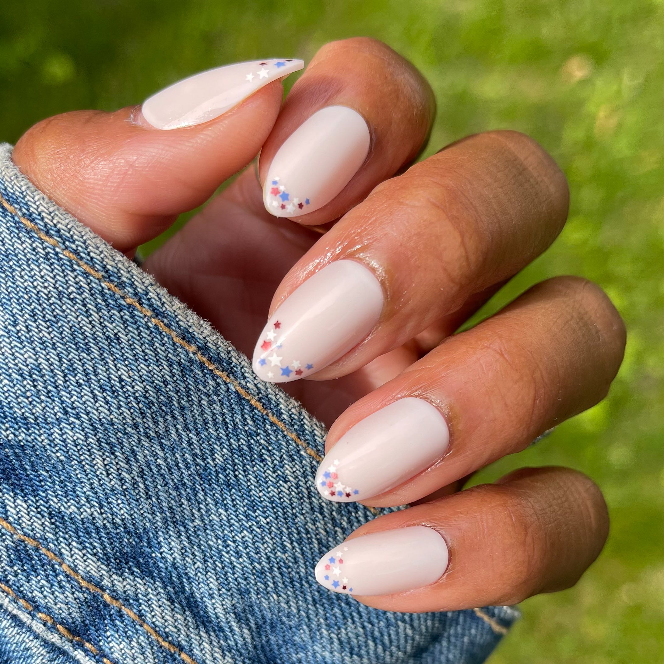 Star Showers | Almond | Medium、mySite、solidvoid