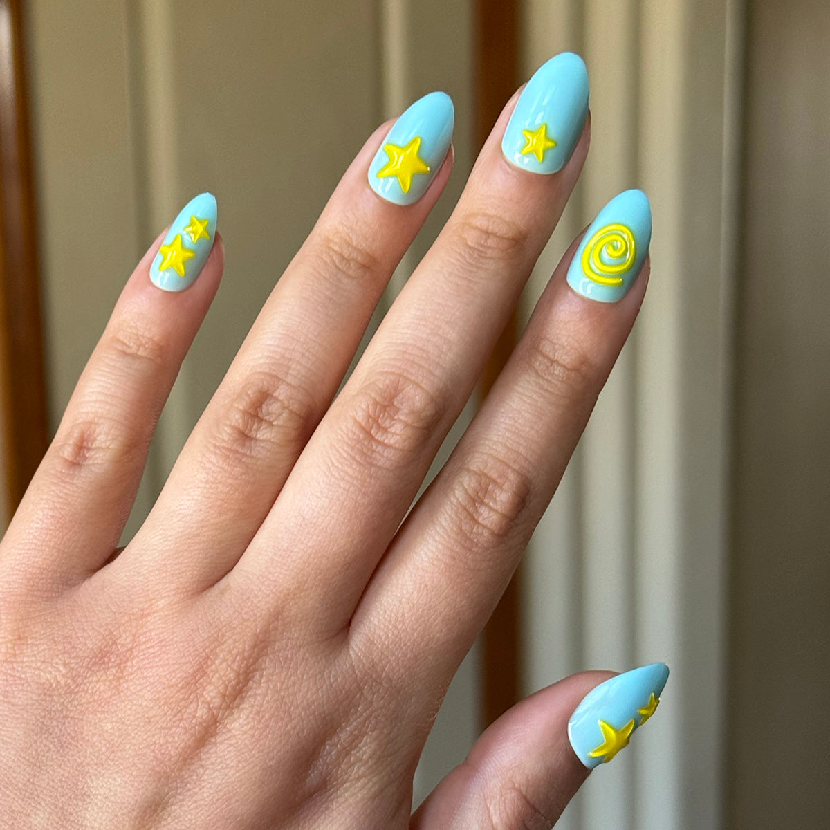 Fun Zone - Press-On | Medium | Almond、mySite、solidvoid