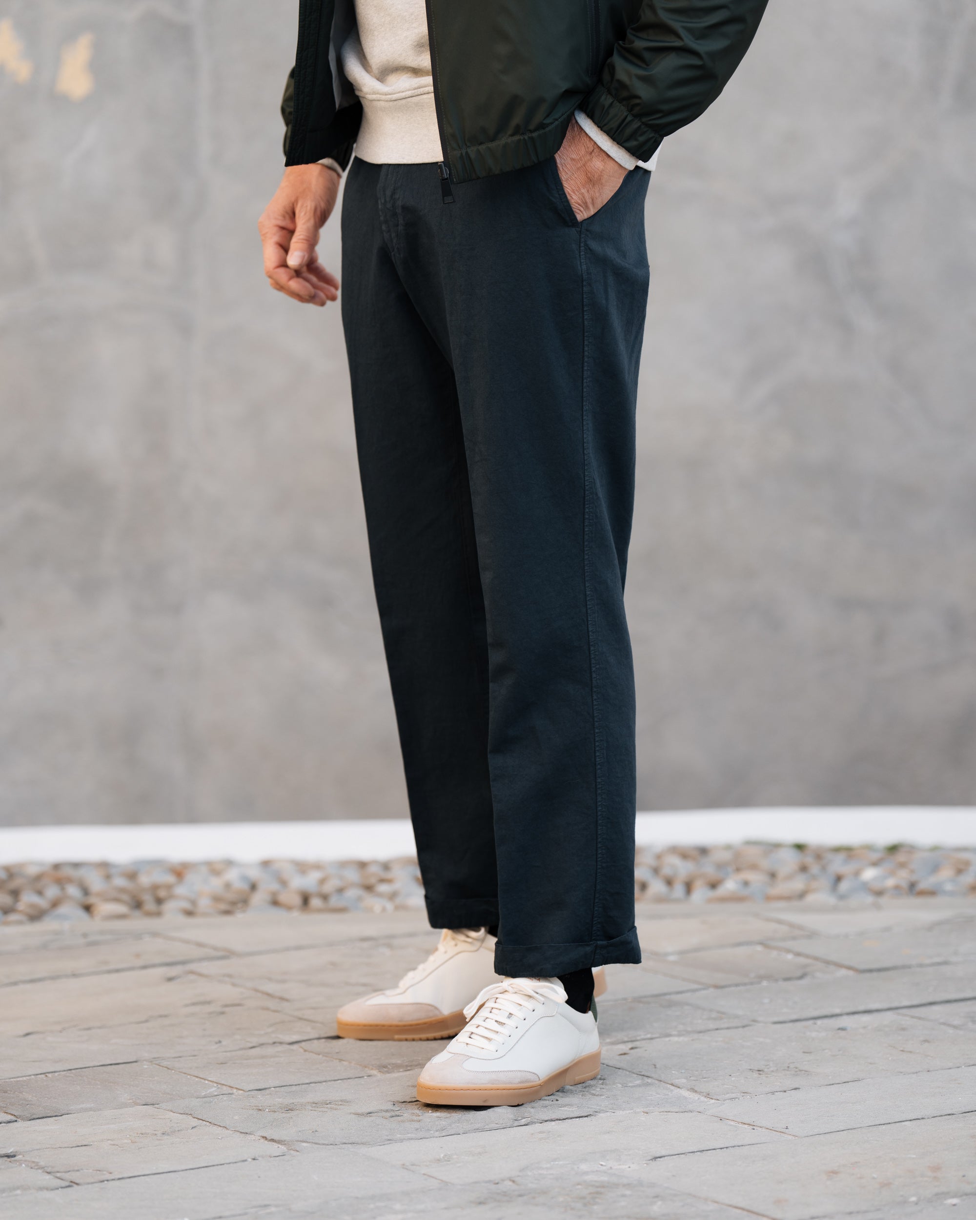  Varzi、mySite、merchandisen