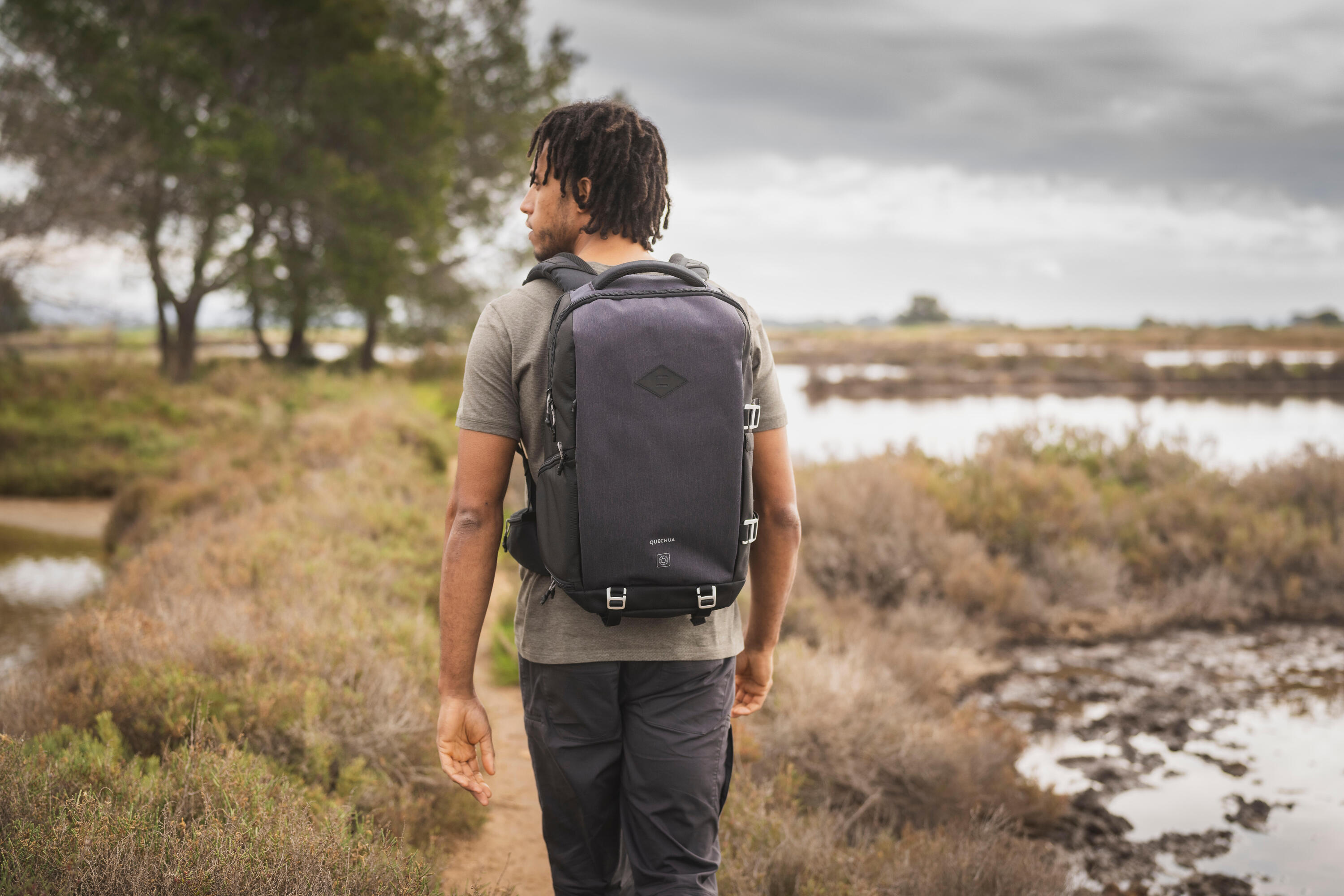 Quechua NH Explorer 900 Focus Camera Backpack、mySite、shQuechua NH Explorer 900 Focus Camera Backpack、mySite、glenpowelloop_name