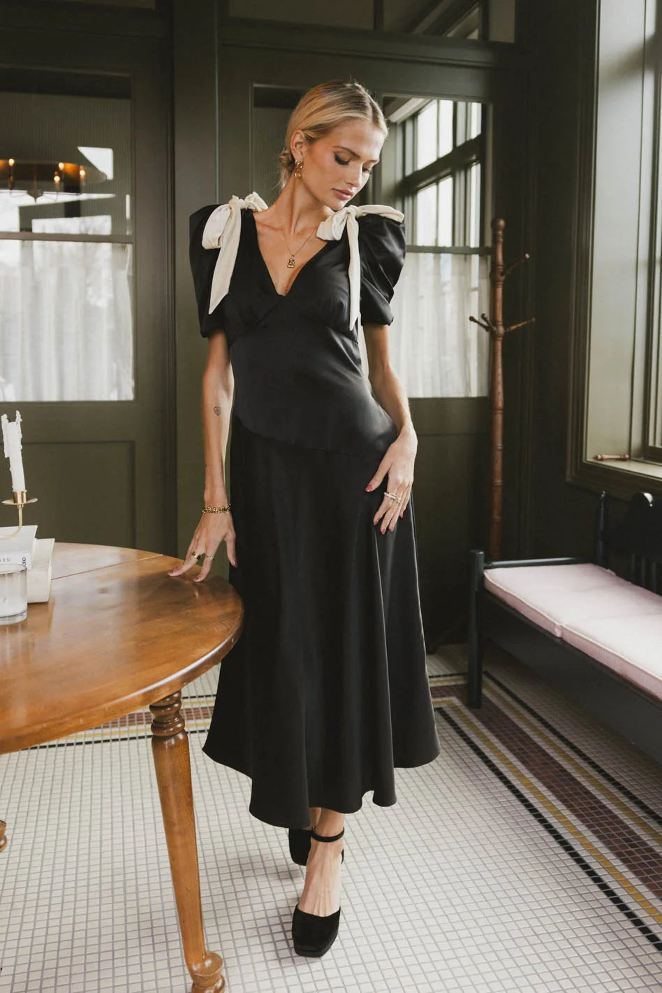 {product_title} - {shop_name}