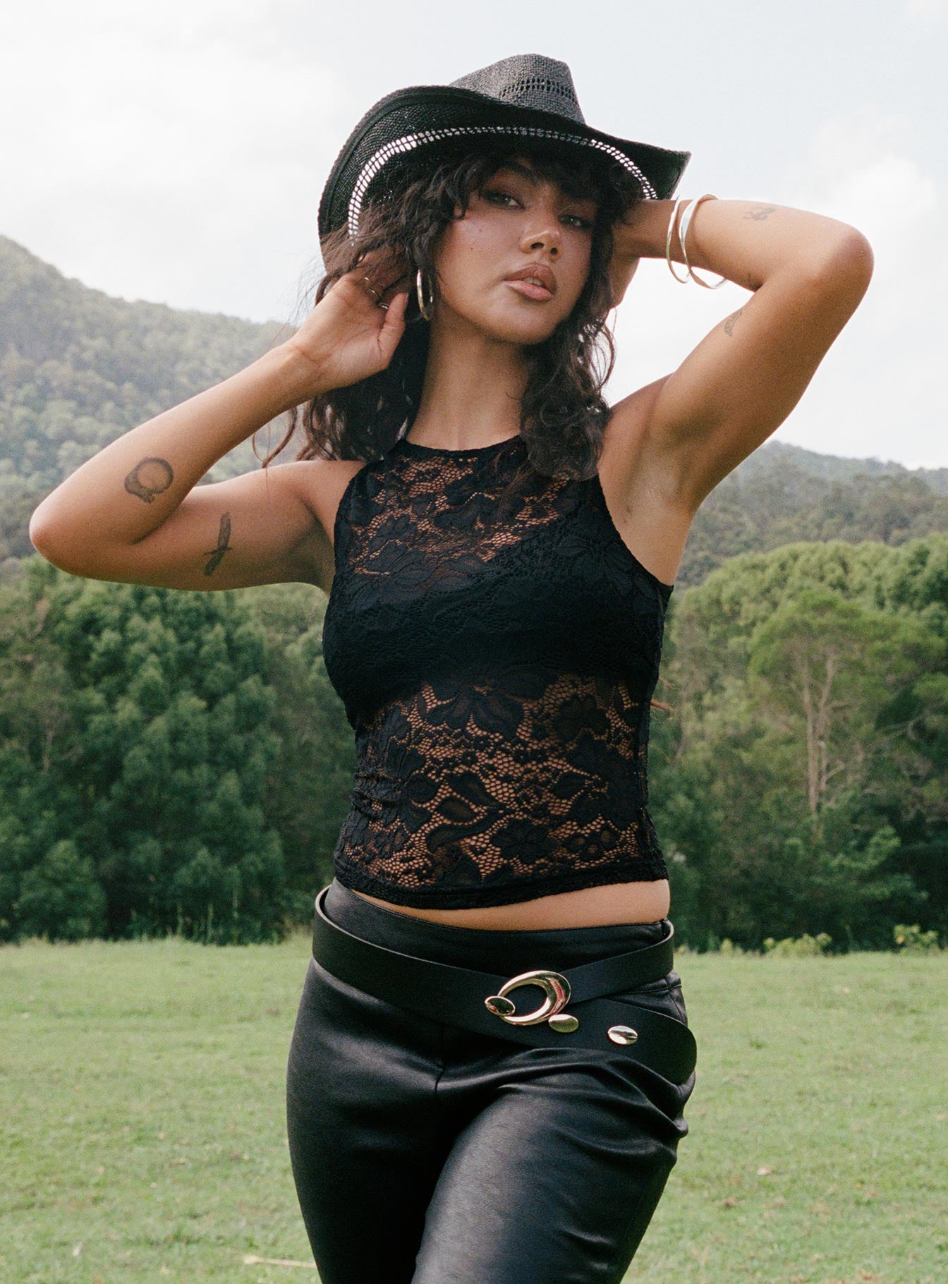 Callahan Lace Top Black、mySite、solidvoid