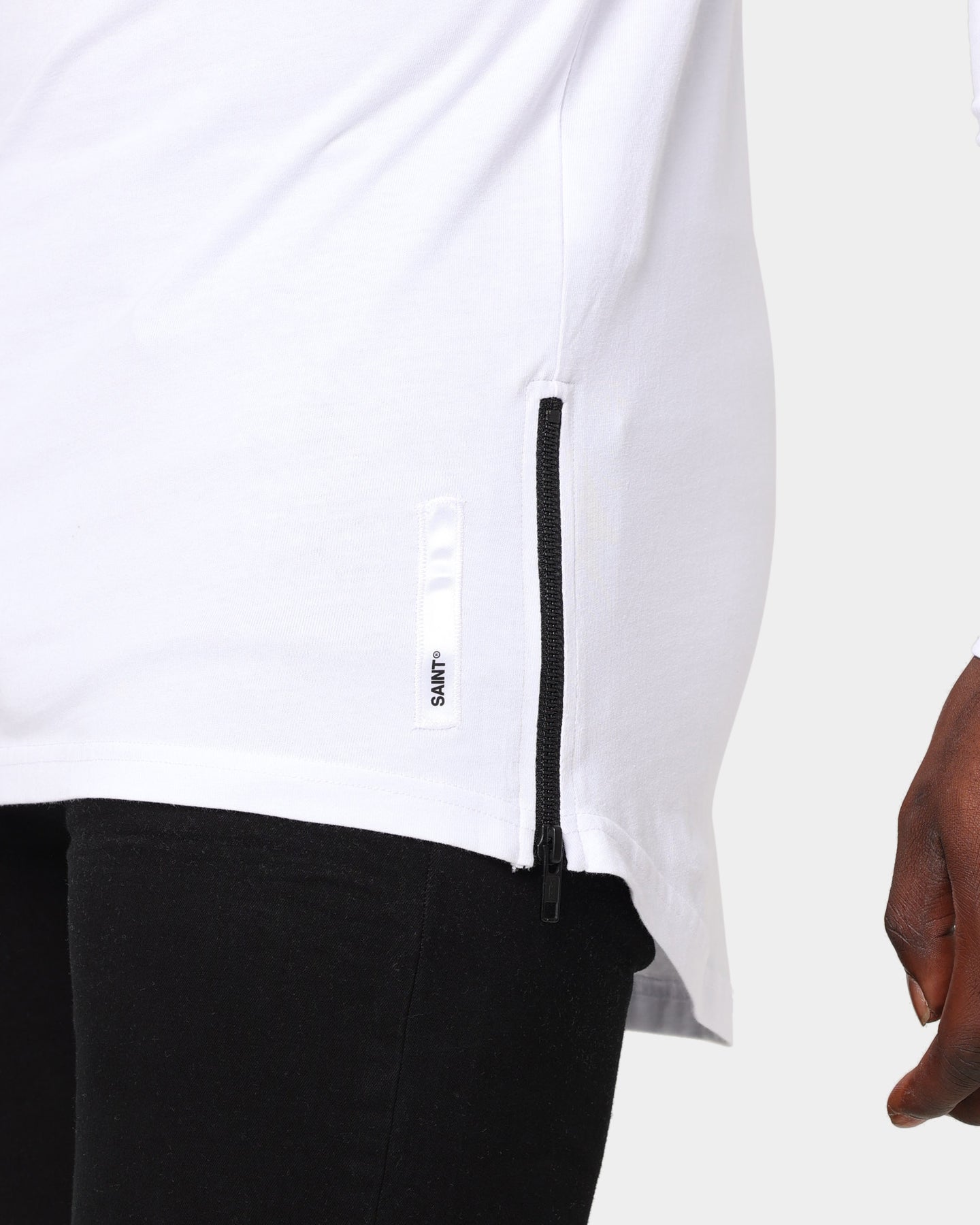 Saint Morta Homage Drop Tail Long Sleeve T-Shirt White/Black、mySite、zt4zffjzw