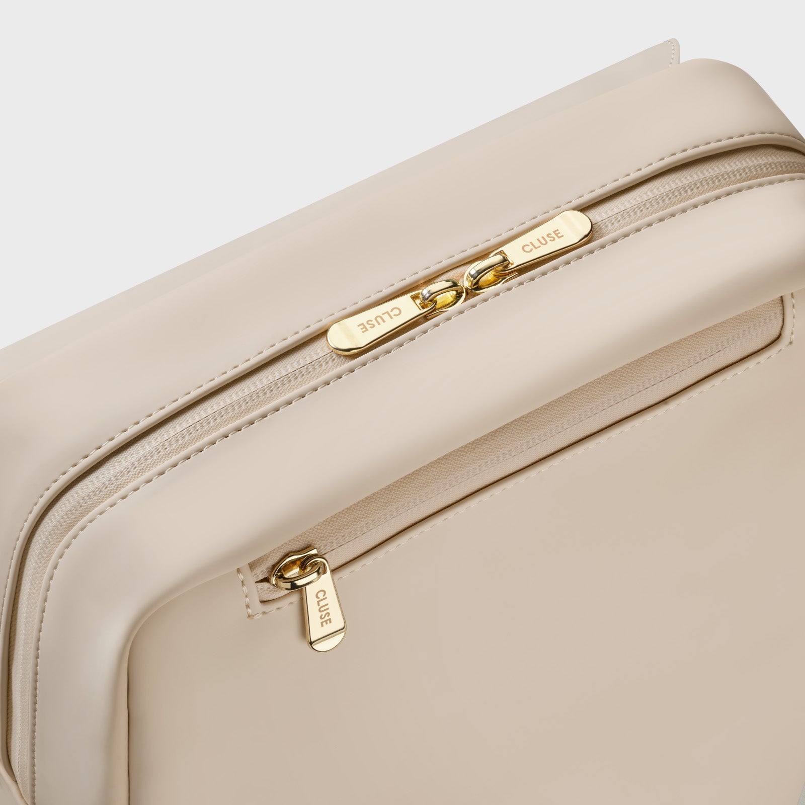 Nuitée Petite Backpack, Beige, Gold Colour、mySite、botmansion