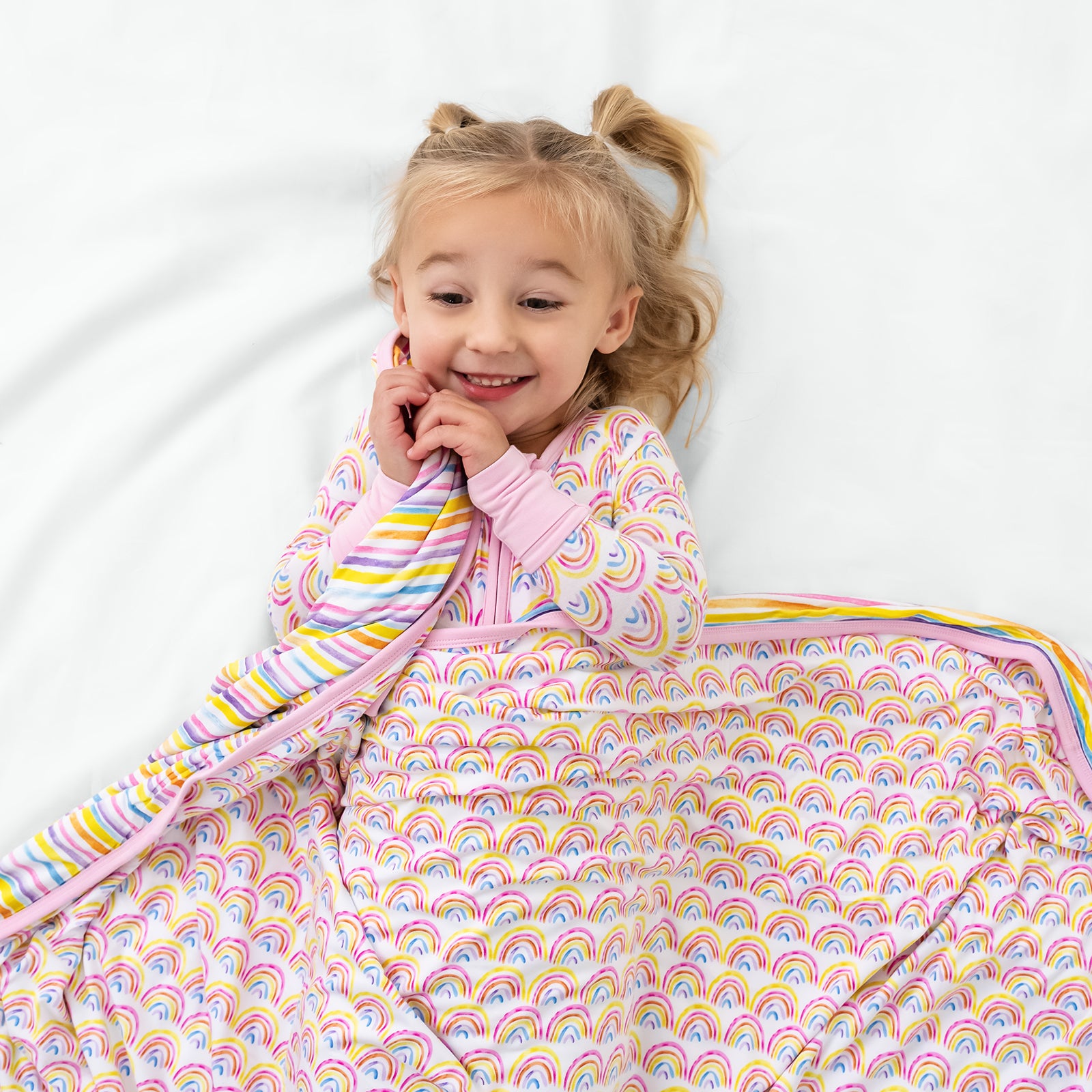 Pastel Rainbows & Sunrise Stripes Large Cloud Blanket®、mySite、g9winljtr