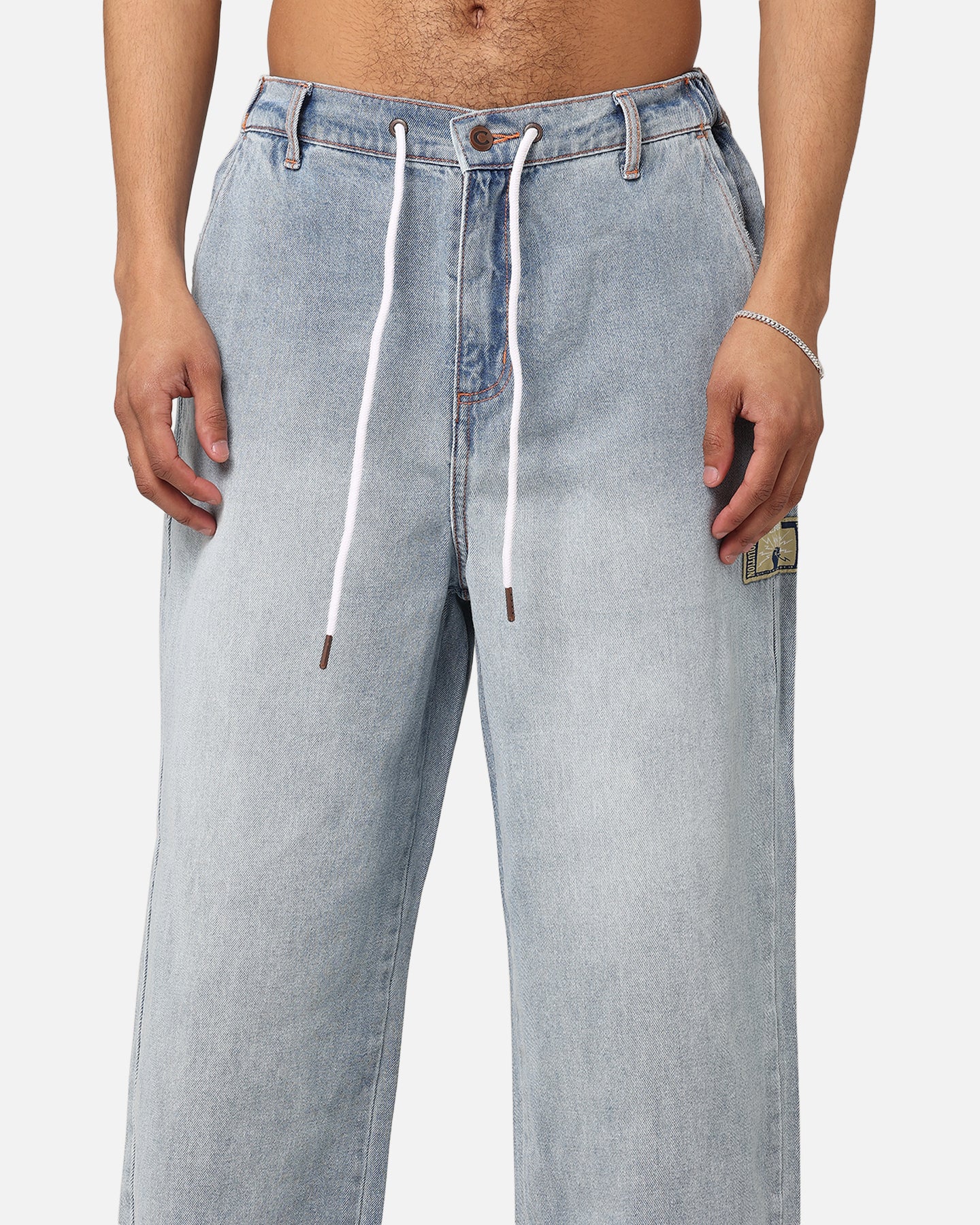 {product_title} - {shop_name}