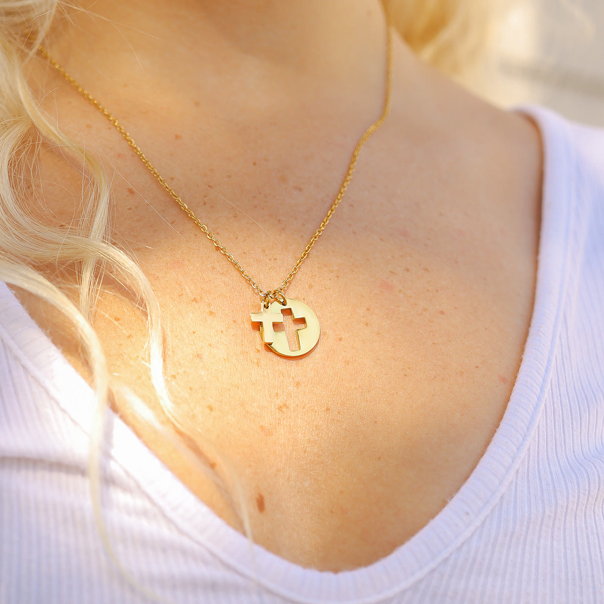 18K Gold PVD Stainless Steel Cutout Cross Charm Necklace / SBB0311、mySite、dreamappss