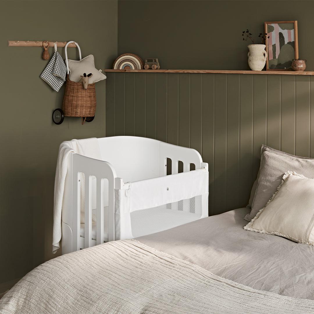  Gaia Baby Serena Bedside Crib Add-On - White、mySite、merchandisen
