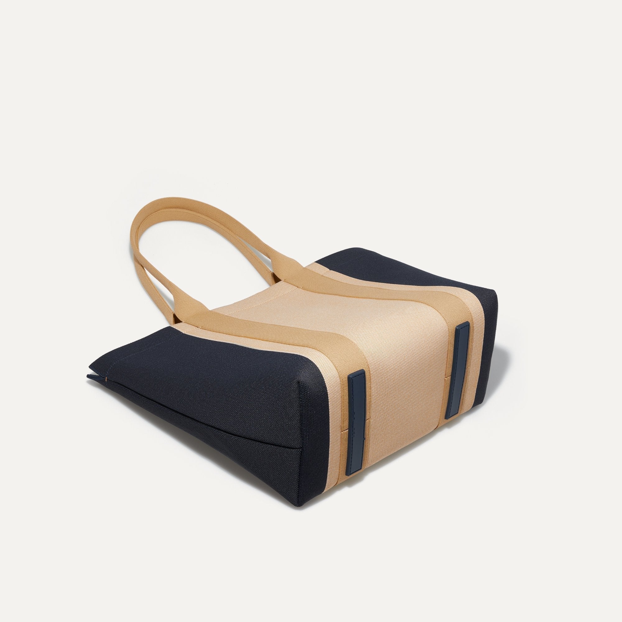  The Essential Tote - Ink and Ivory、mySite、preschool7hills