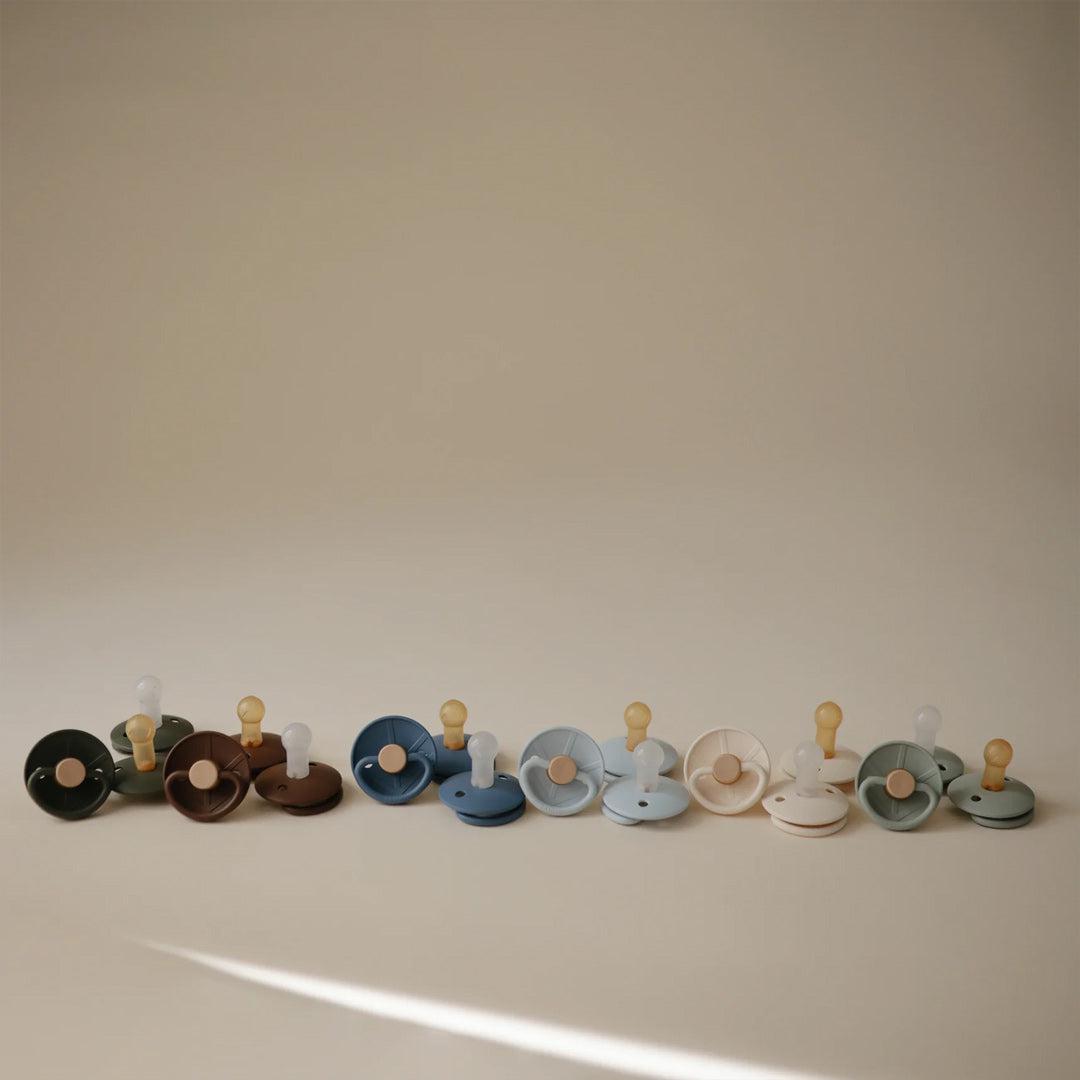  FRIGG Little Viking Latex Pacifier Pacifier - 2 Pack - Sage/Cream、mySite、merchandisen