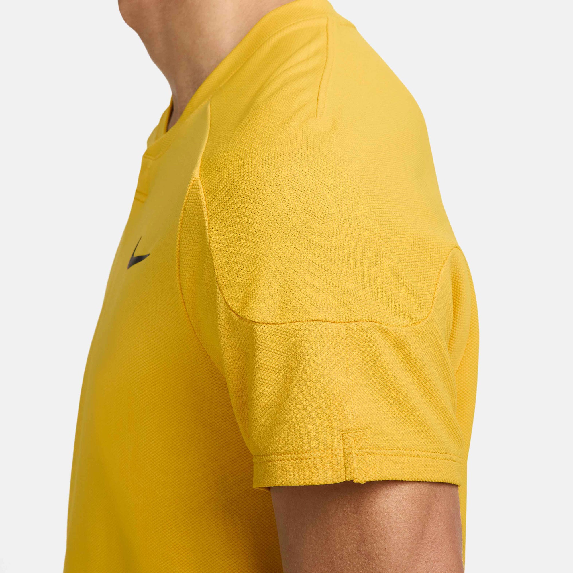 NikeCourt Slam Paris Men's Dri-FIT Tennis Shirt