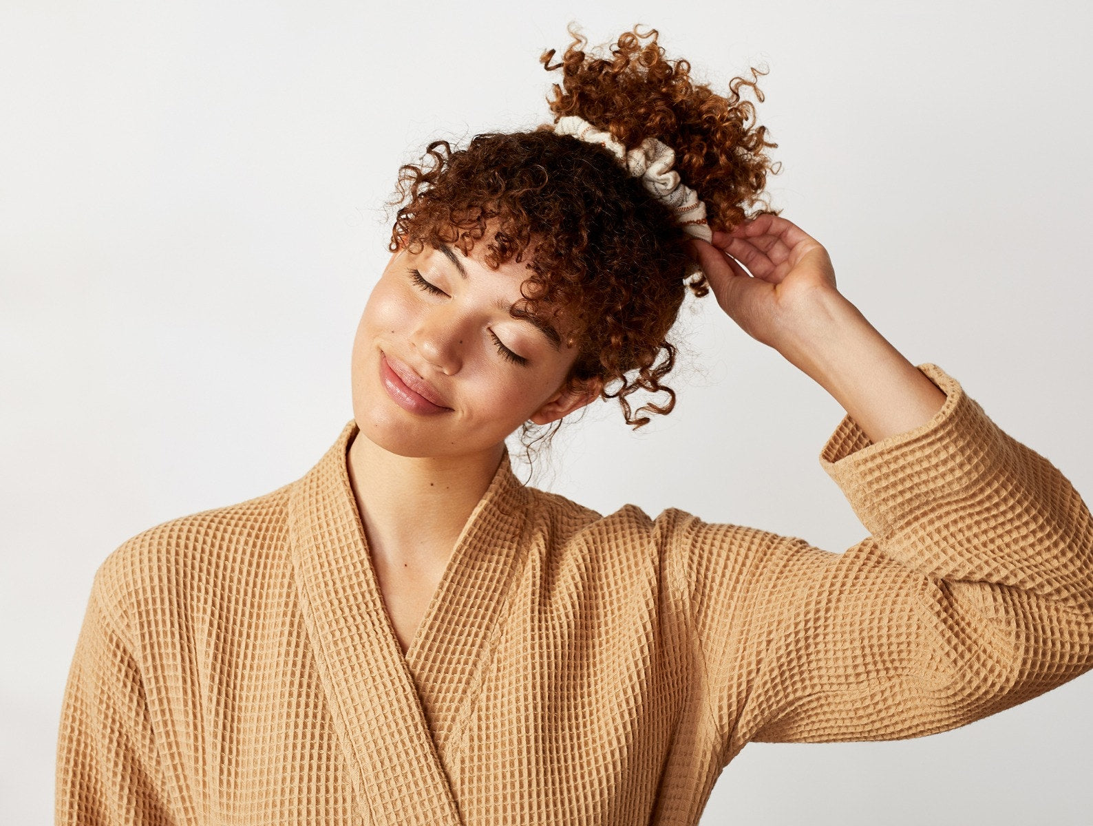  Remnant Organic Scrunchy, Pack of 2 - Renewed、mySite、sugarbowlscore