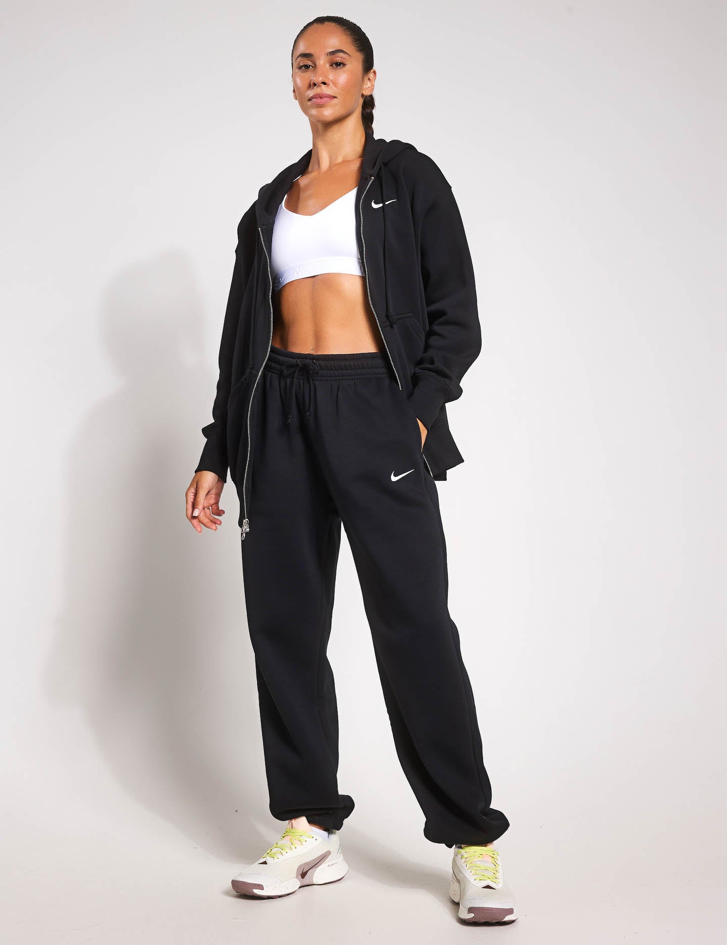 {product_title} - {shop_name}