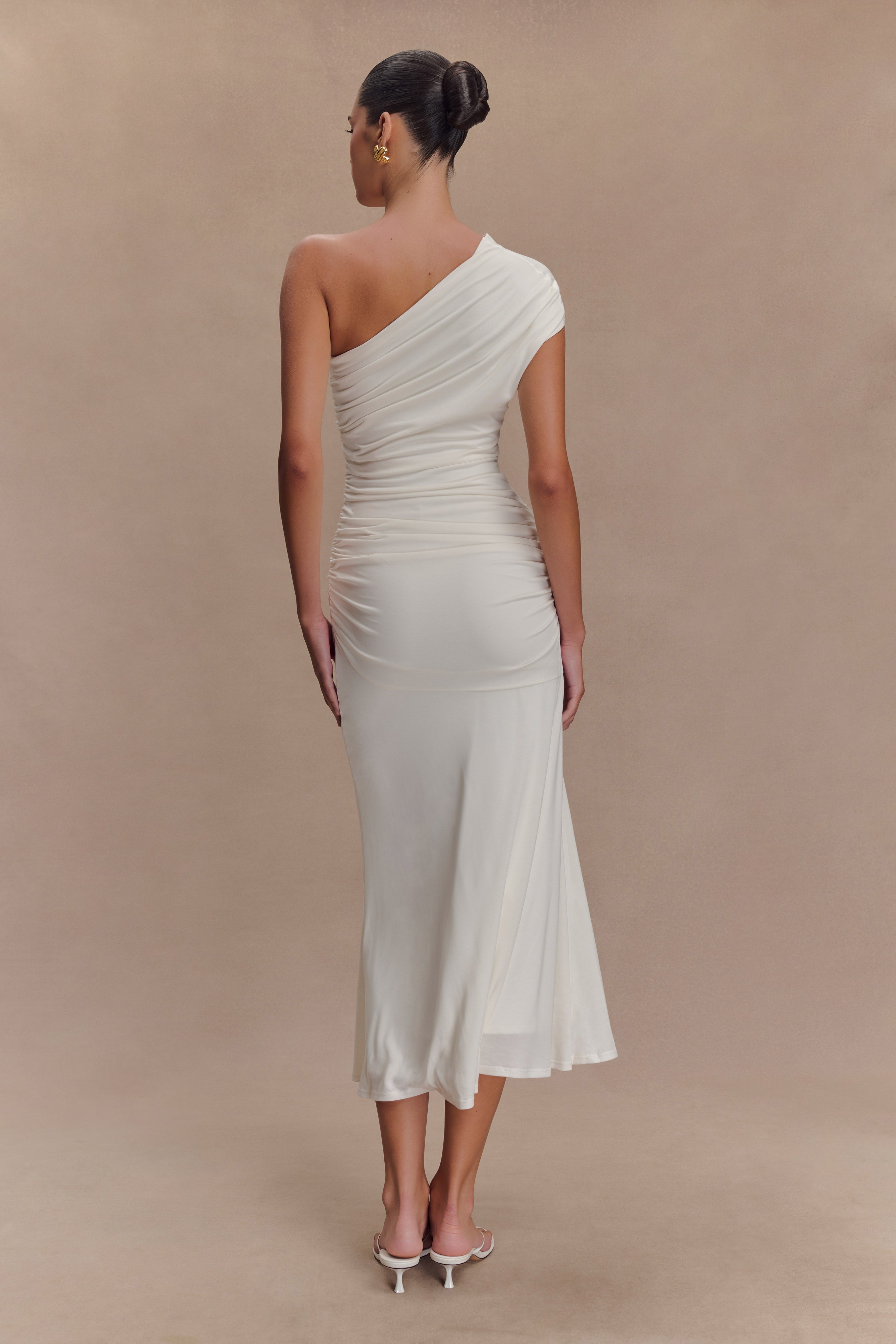 Chloe Peached Jersey One Shoulder Midi Dress - Ivory、mySite、solidvoid