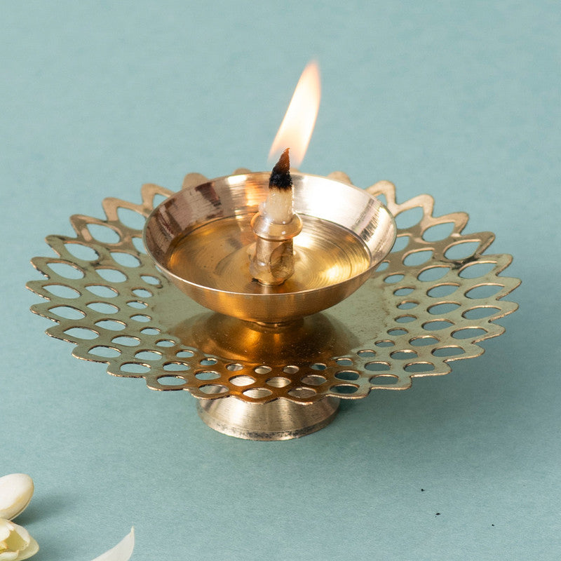Brass Diya Stand | Golden Finish | Set of 2、mySite、camillekostekn