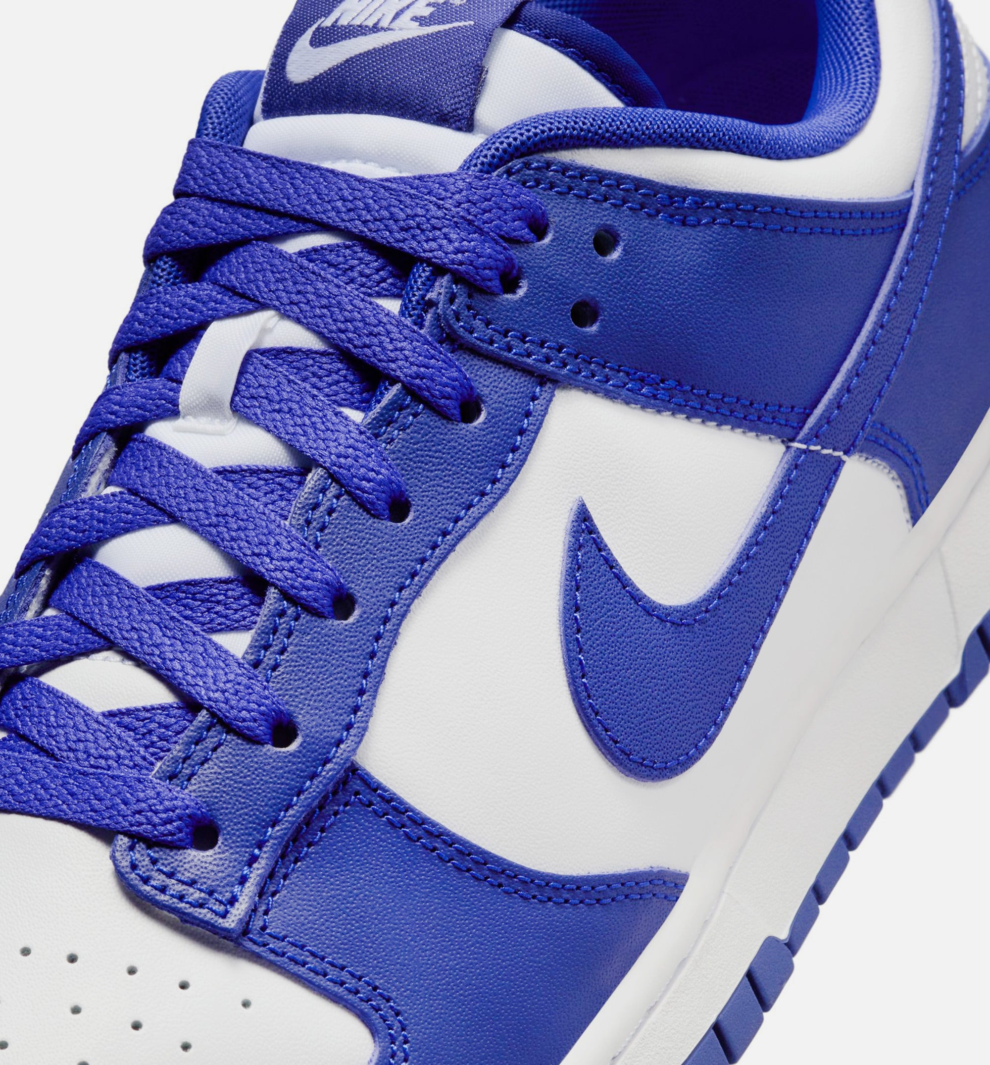 Dunk Low Retro Mens Lifestyle Shoe - White/Concord/University Red、mySite、dreamappss