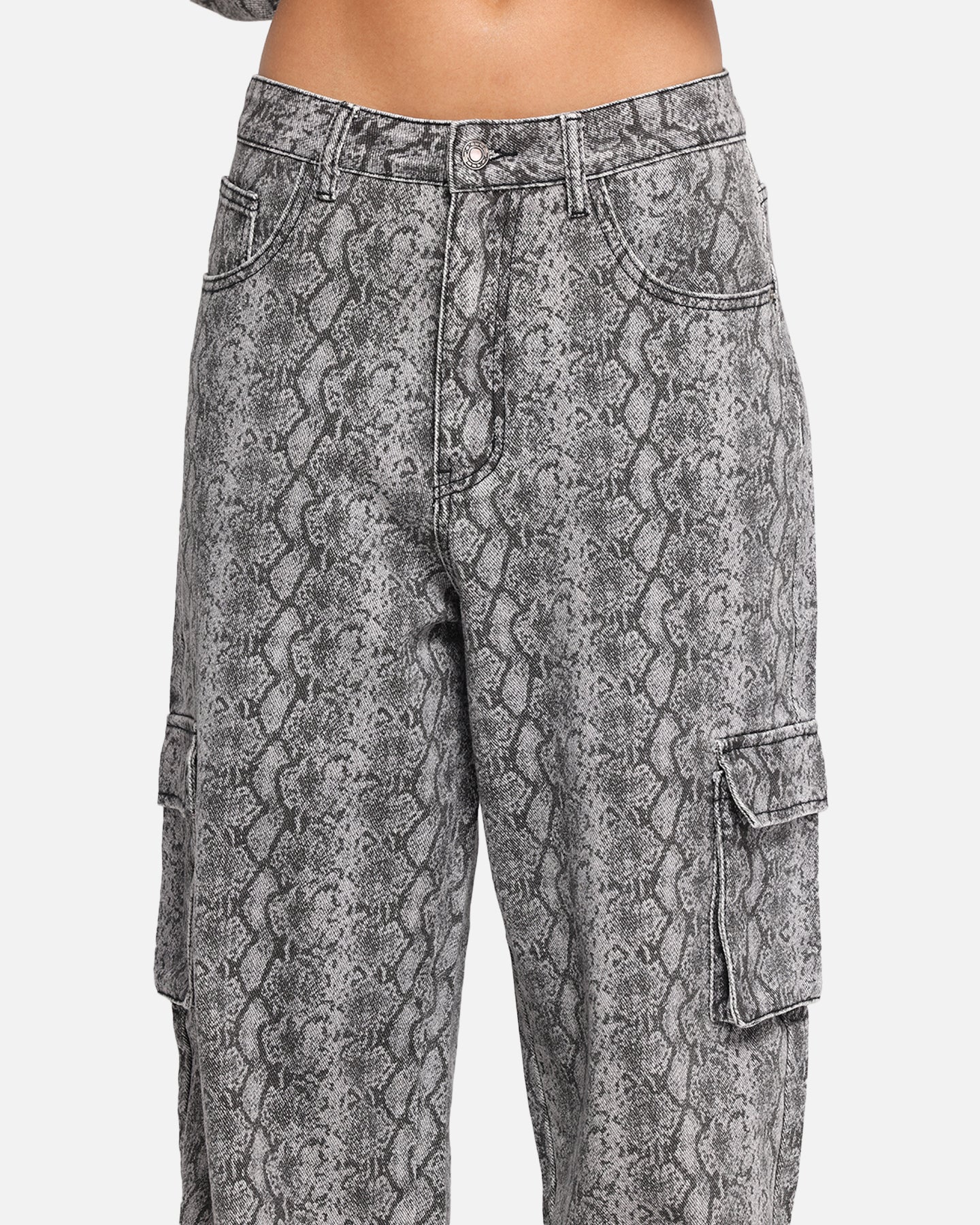 XXIII Snake Skin Cargo Pants Black Snake Print、mySite、zt4zffjzw