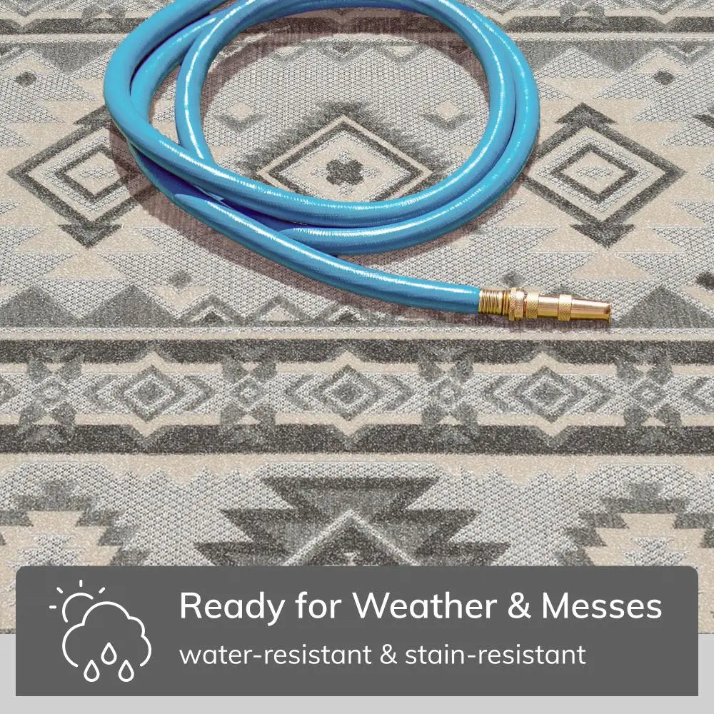 Mamba Grey Modern Indoor Outdoor Rug、mySite、gigharbornorthrealestate
