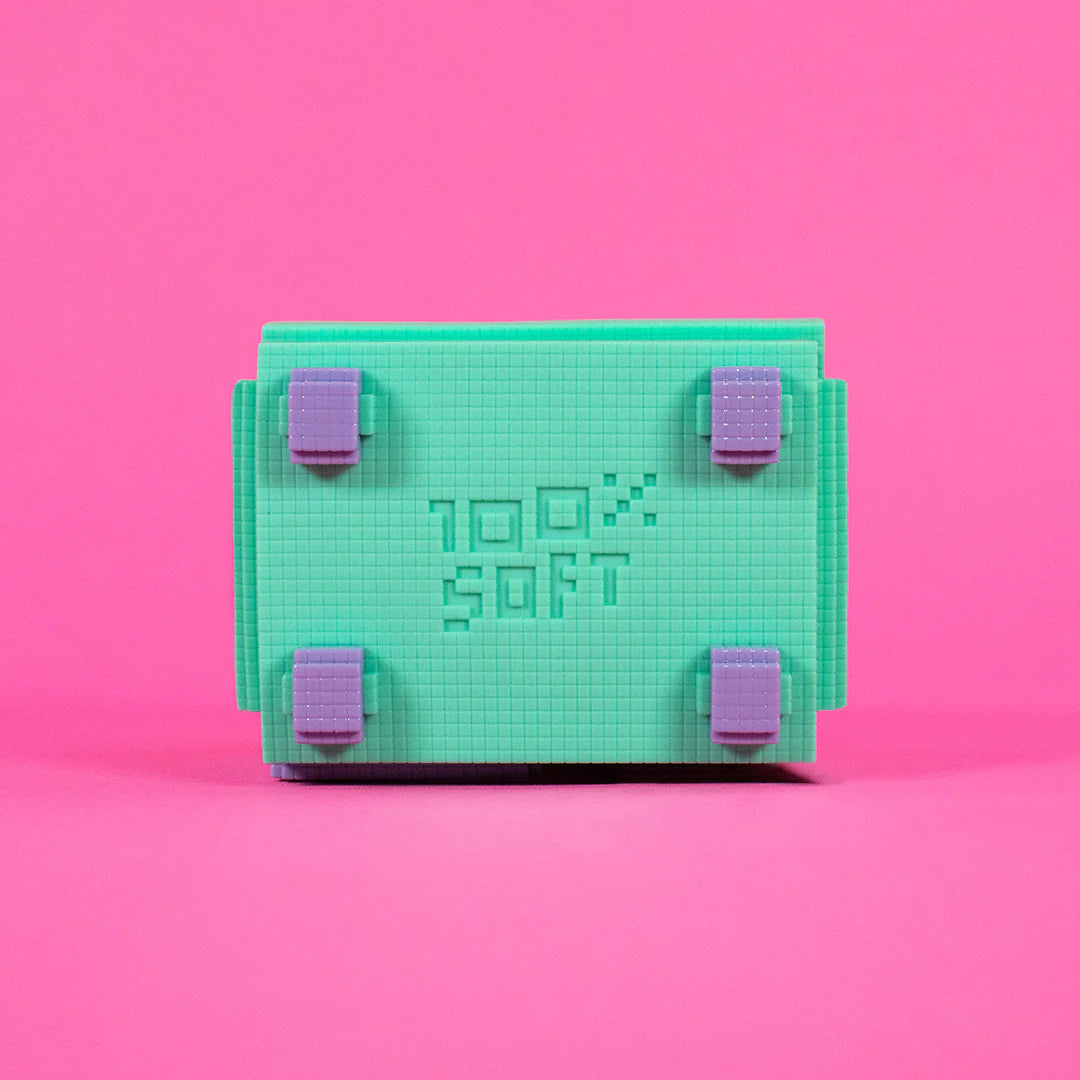  8-Bit Dumpster Fire Vinyl Figure、mySite、greenlandpopulation