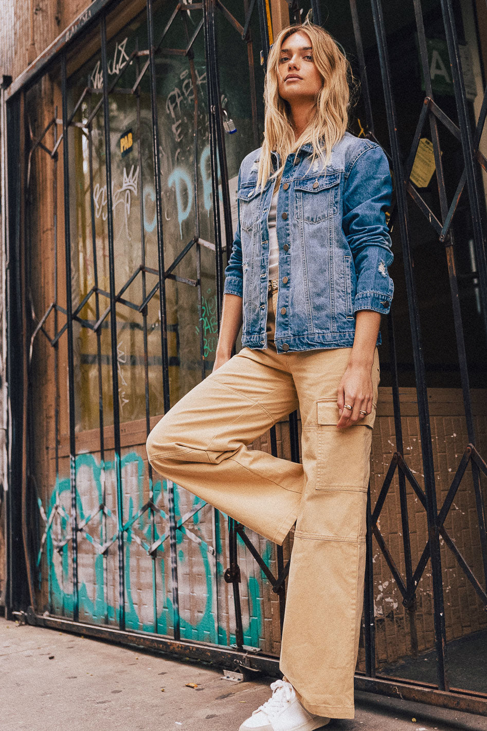 {product_title} - {shop_name}