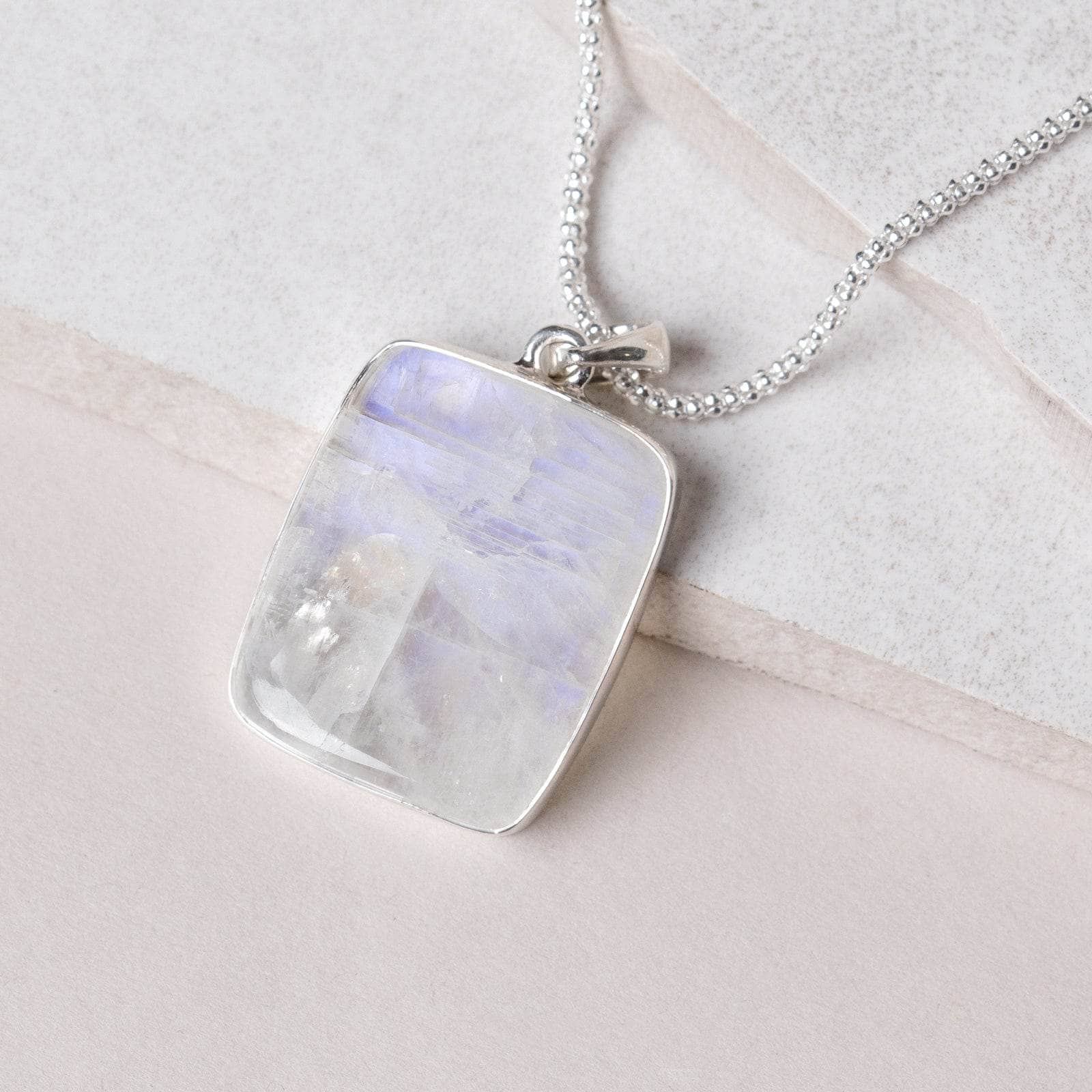 Rainbow Moonstone Square Pendant Necklace、mySite、hinf8tx79