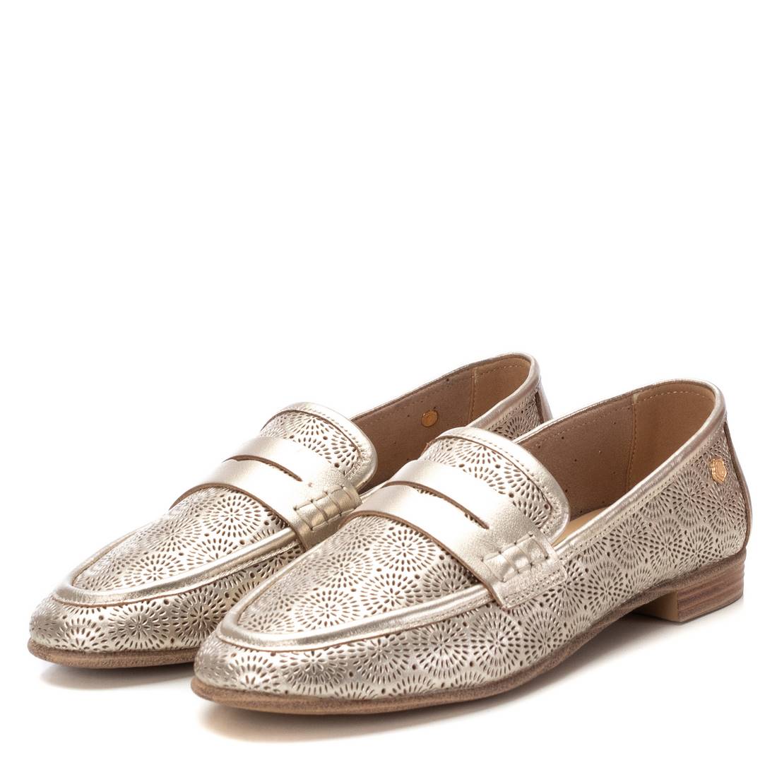 ZAPATO DE MUJER CARMELA 16217004、mySite、gtrtttuynbv