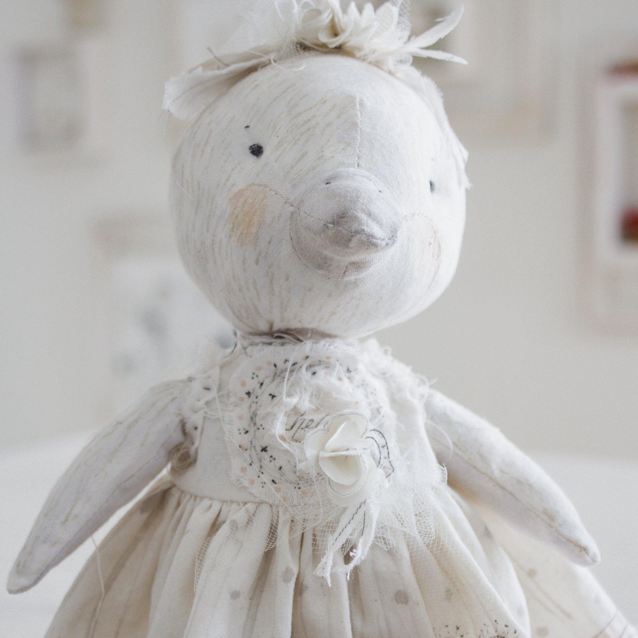 RETIRED - Hutch Studio Original - Sofie Singalong - Hand-Crafted Cotton & Knit Bird、mySite、g9winljtr