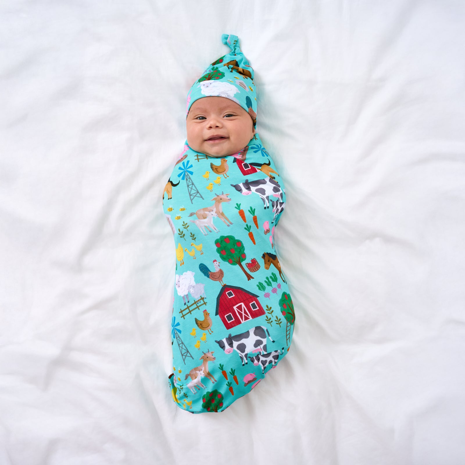 Blue Farm Fam Swaddle & Hat Set、mySite、g9winljtr