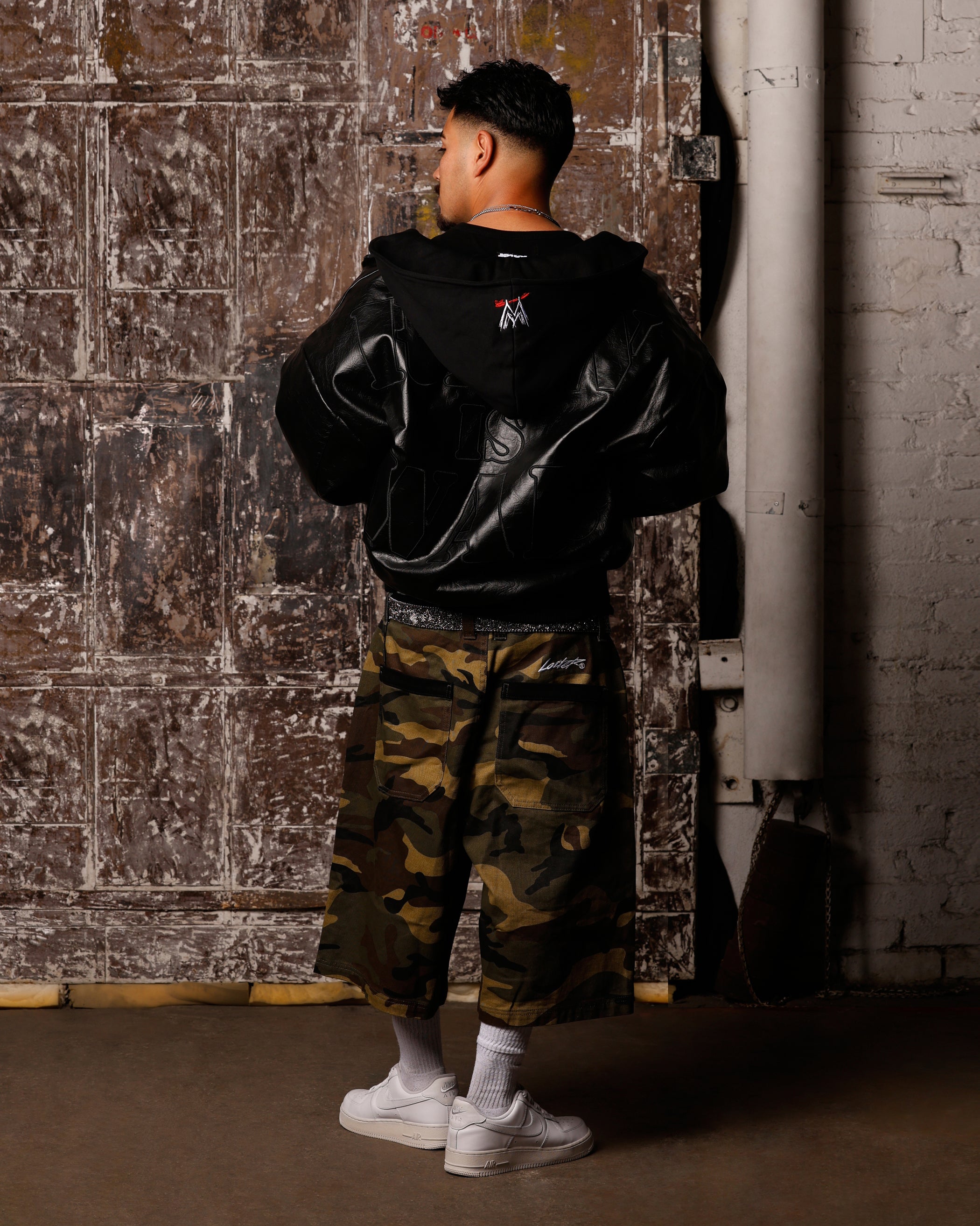 Loiter X WWE Raw Is War Jacket Black、mySite、zt4zffjzw