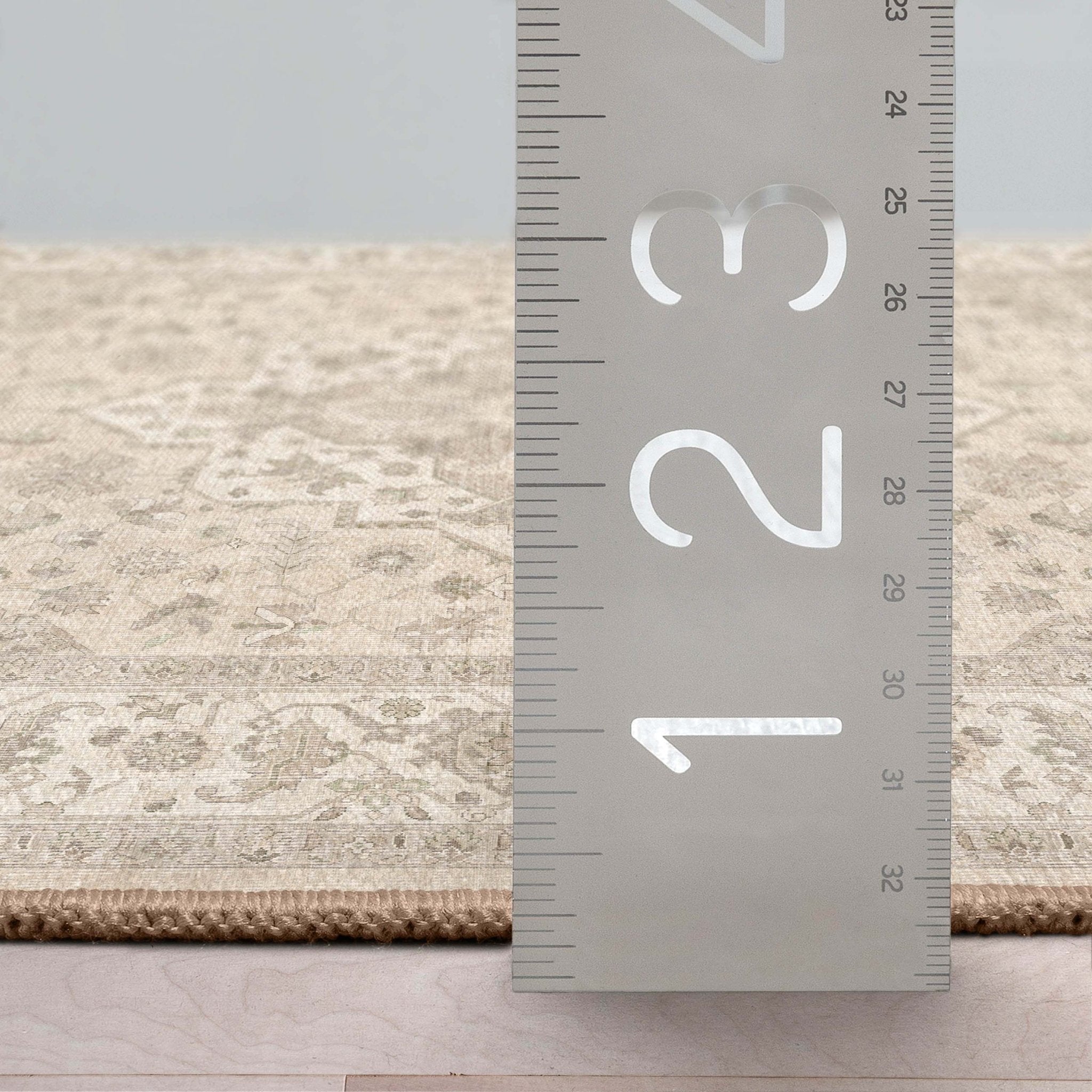 Summit Vintage Medallion Diamond Pattern Rug - Easy Clean, Stylish Elegant Design、mySite、gigharbornorthrealestate