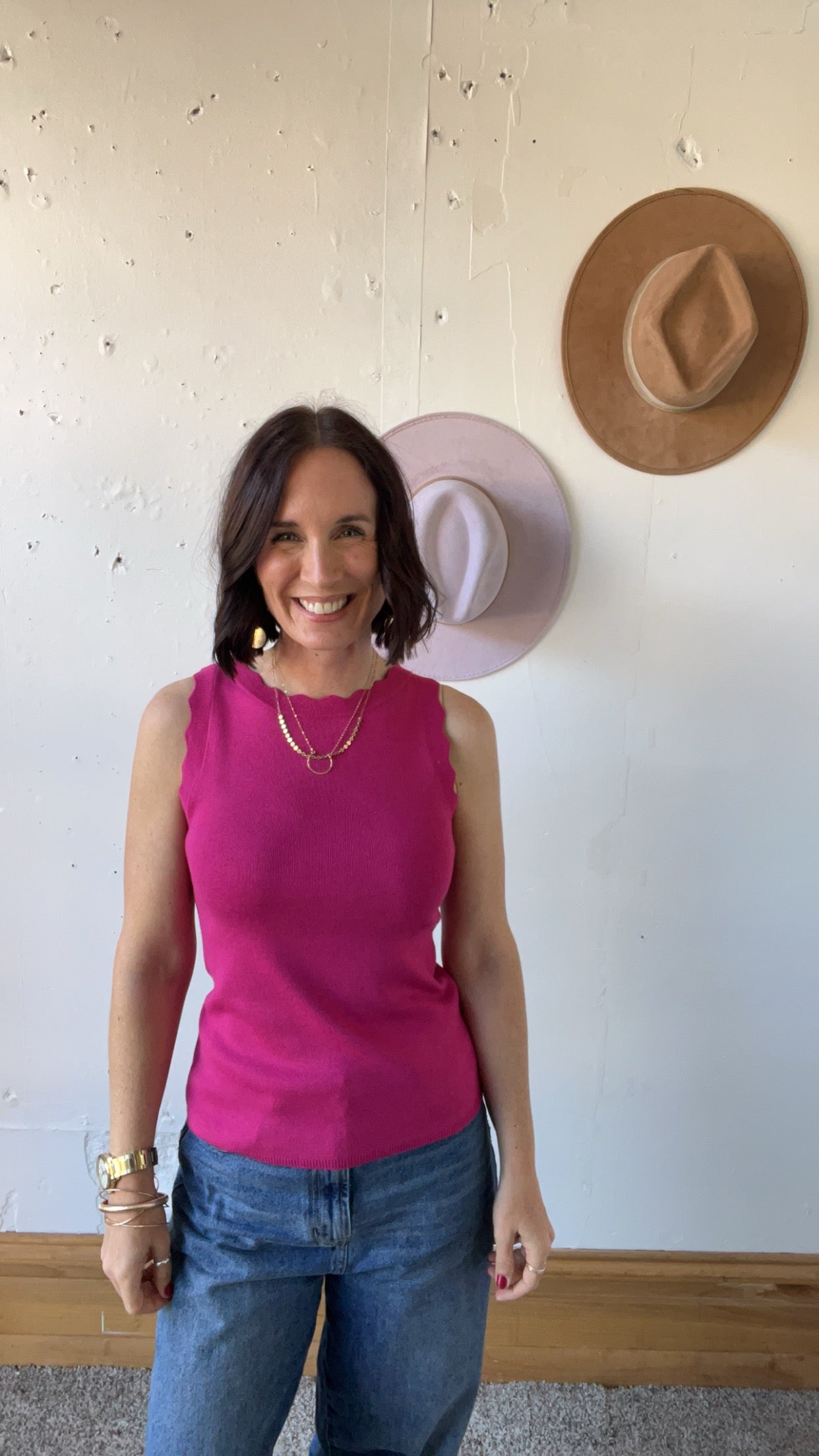 Monica's Scalloped Tank、mySite、garagedoors4me