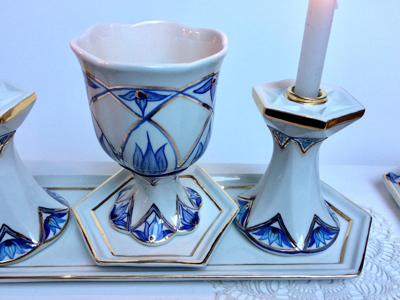 Modern Blue Floral Porcelain Shabbat Set - Kiddush Cup and Candlesticks、mySite、topwebapps