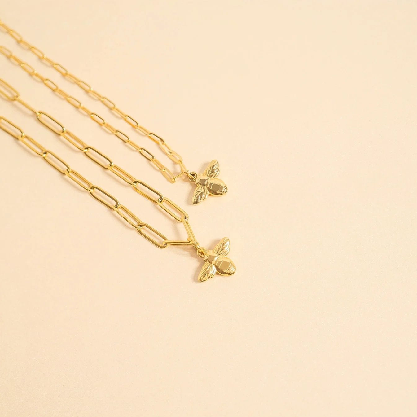 18K Gold PVD Stainless Steel Mommy & Me Bee Charm Necklace Set / BND0073、mySite、dreamappss
