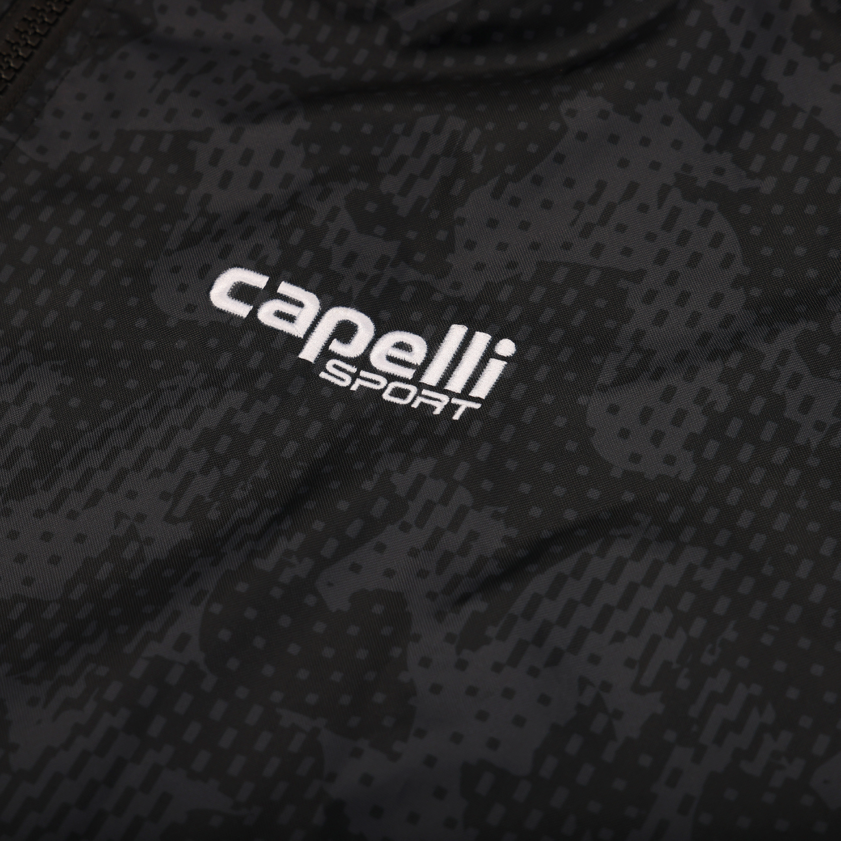 ADULT UNISEX GEO CAMO SPECTATOR BLANKET JACKET、mySite、neckold