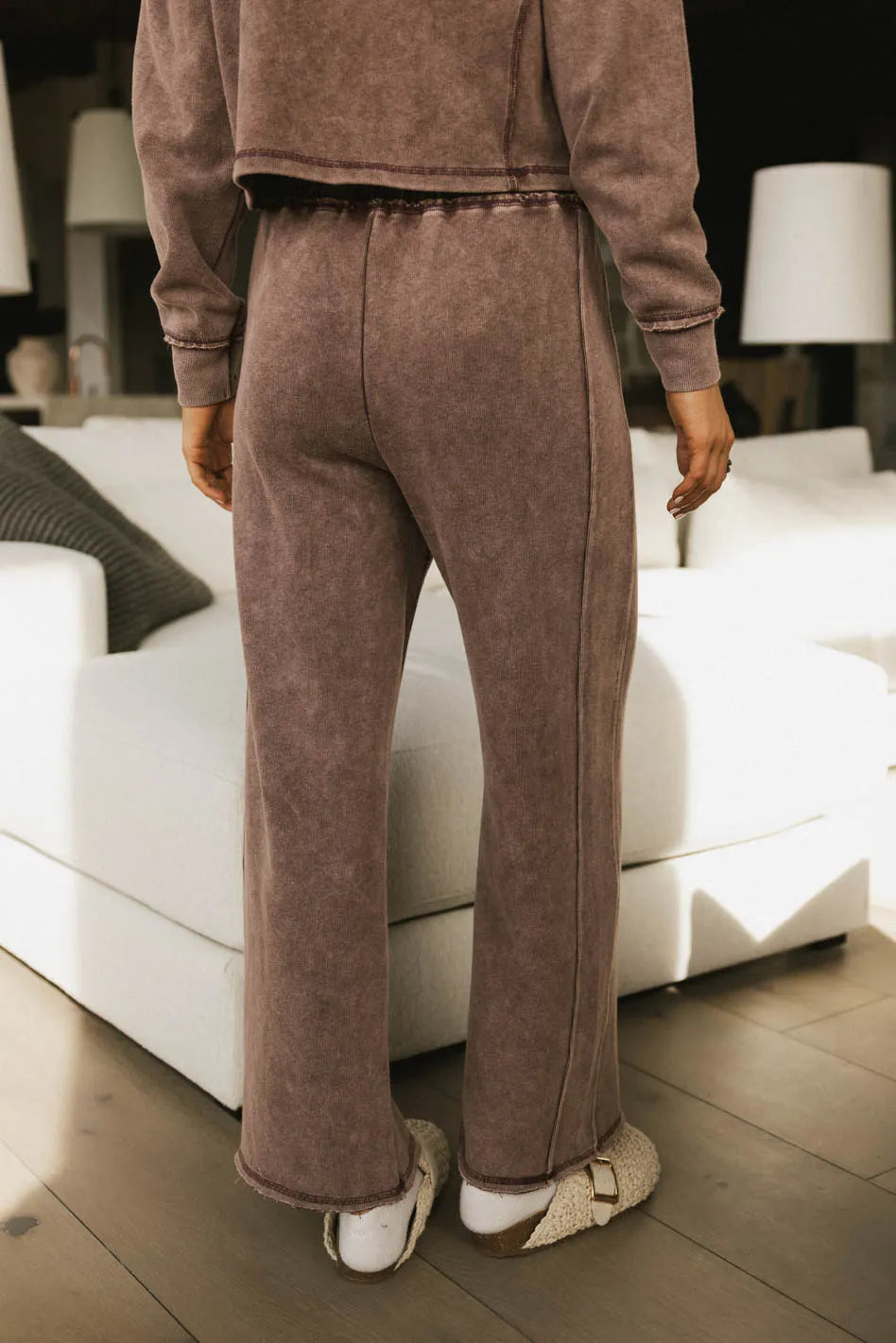 {product_title} - {shop_name}