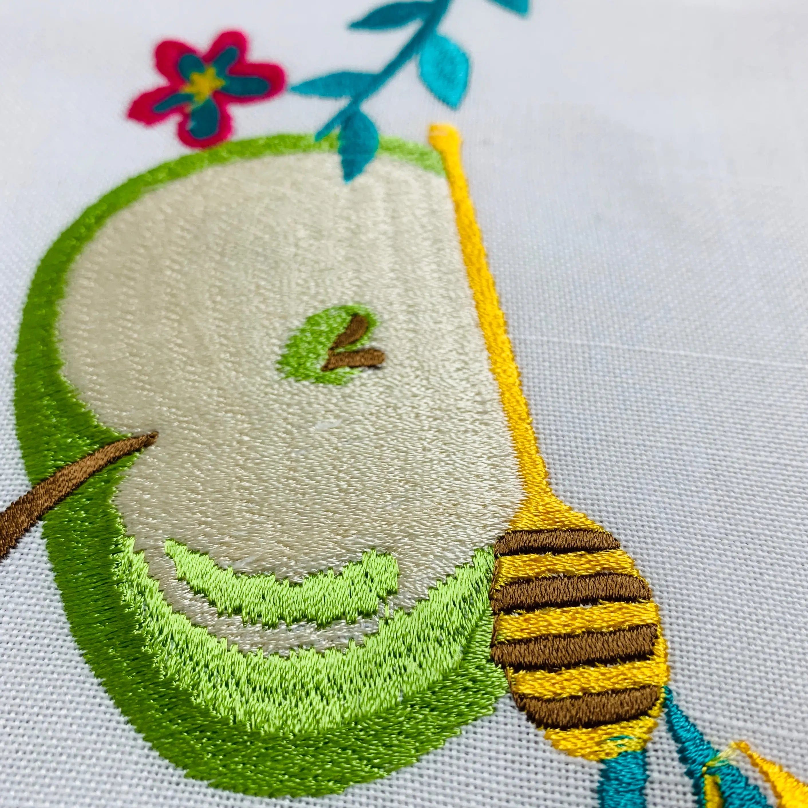 Colorful Rosh Hashanah Challah Cover、mySite、topwebapps