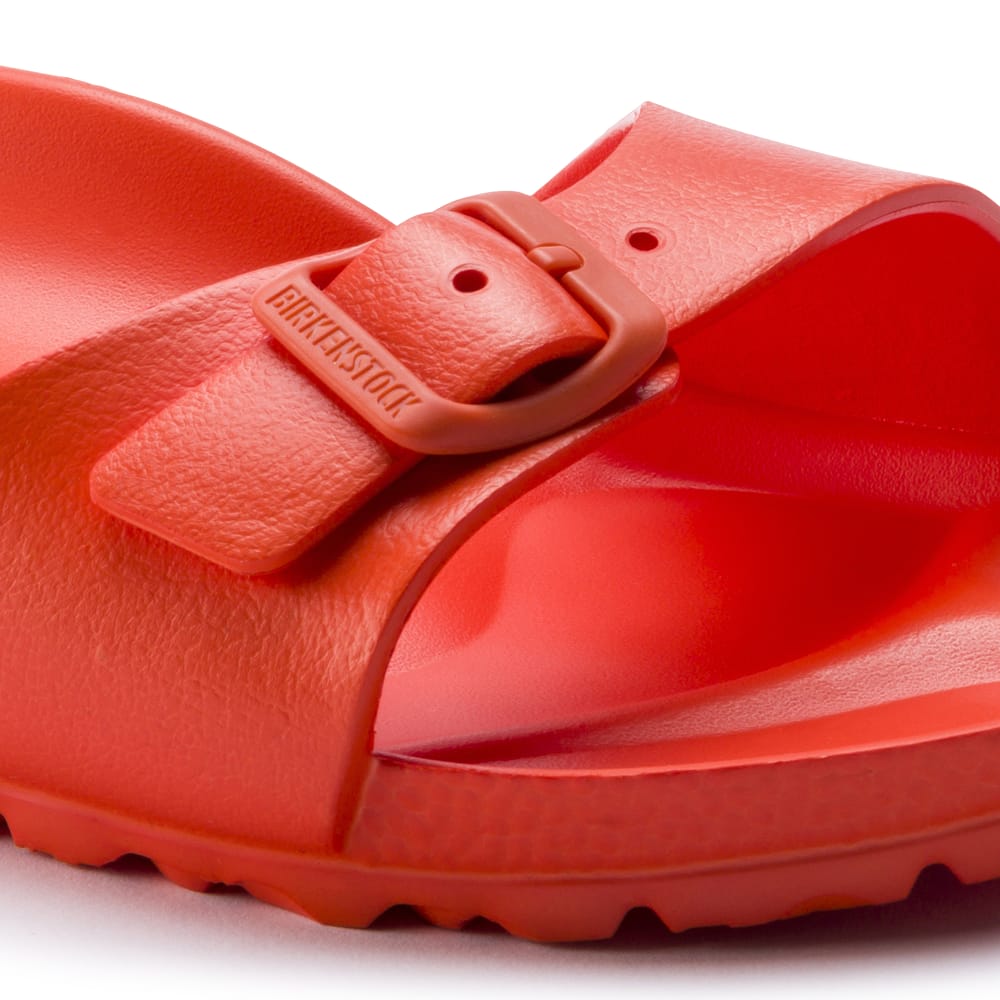 Madrid Essentials EVA、mySite、gtrtttuynbv