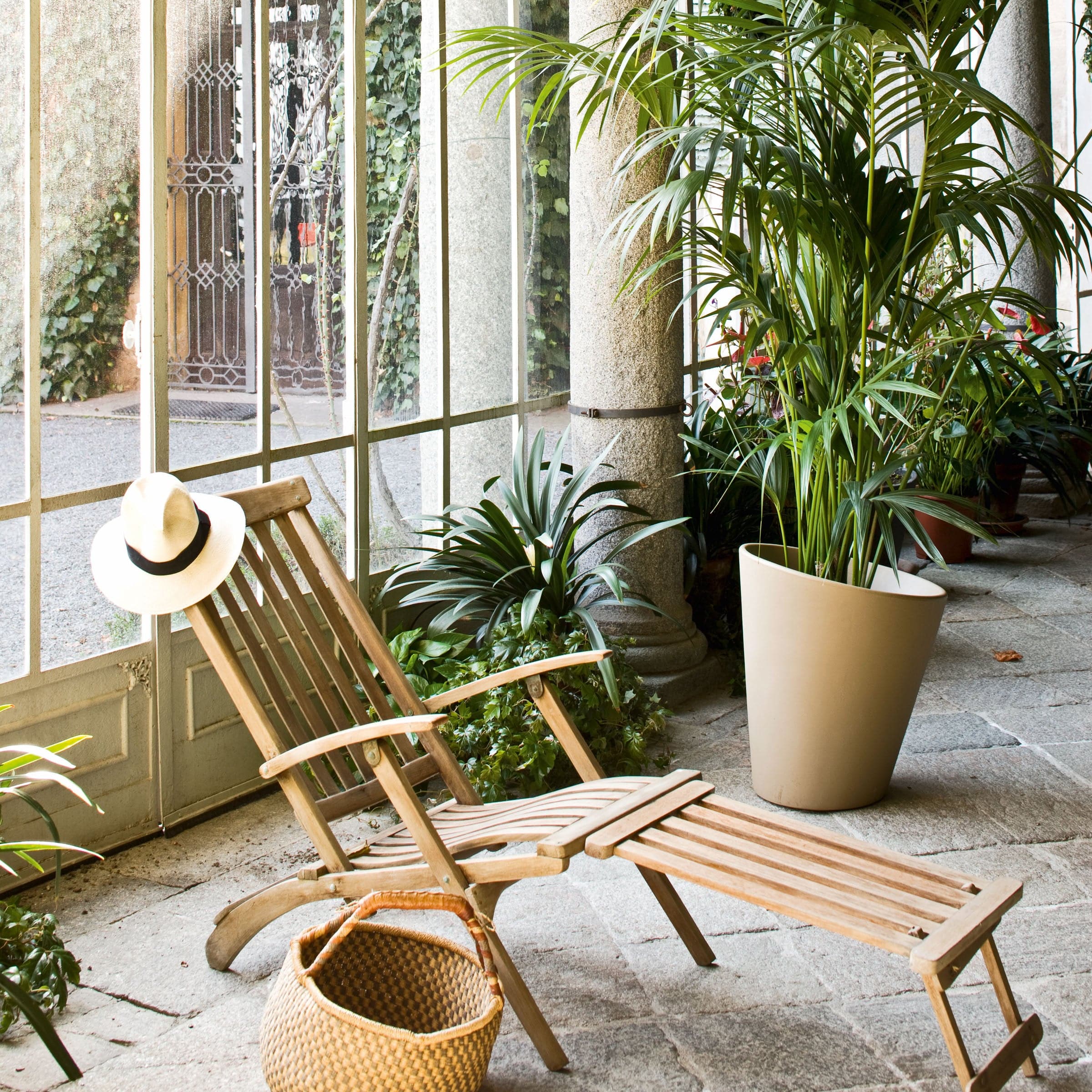 Outdoor Vase PISA by Denis Santachiara for Serralunga、mySite、neckold