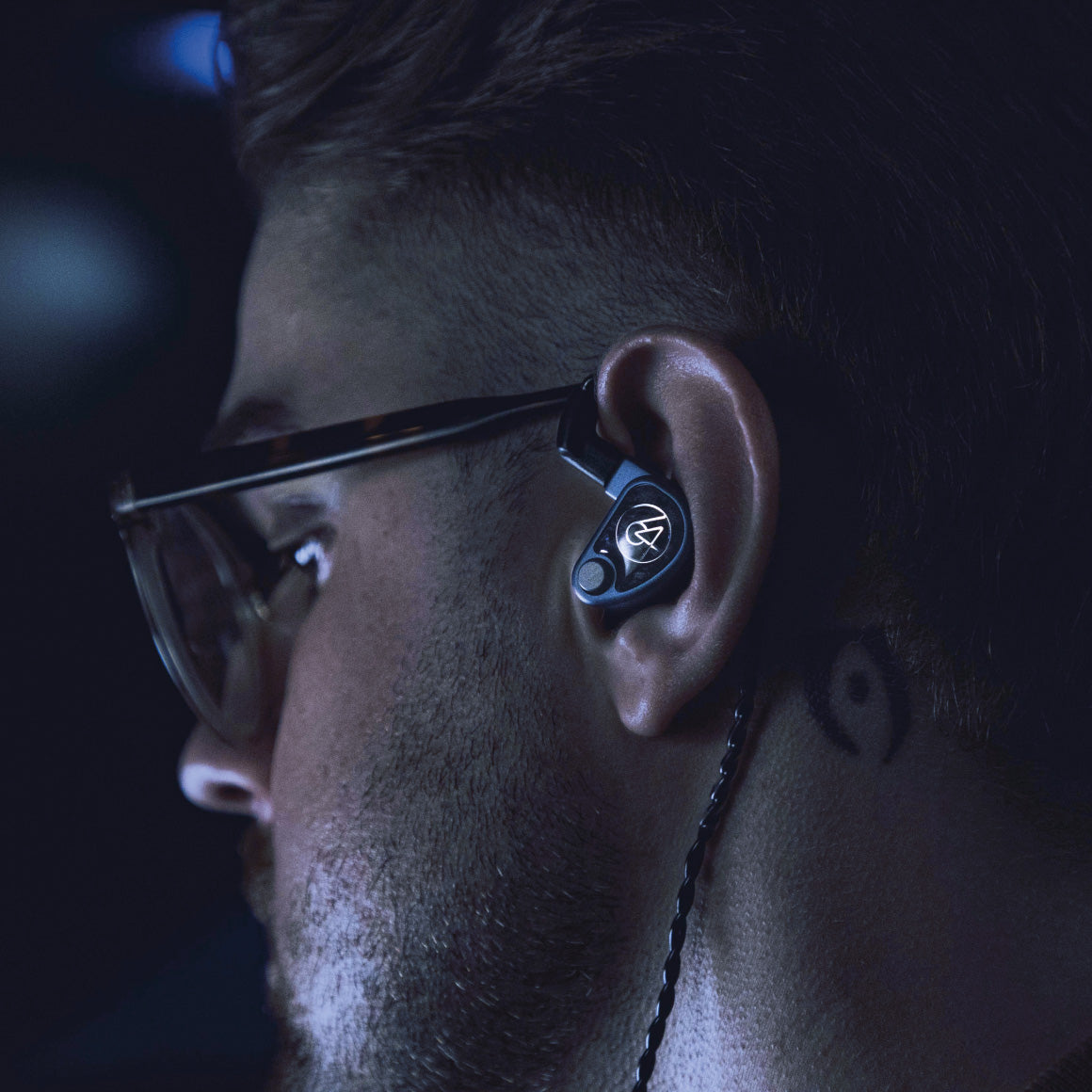  64 Audio - U4s、mySite、merchandisen