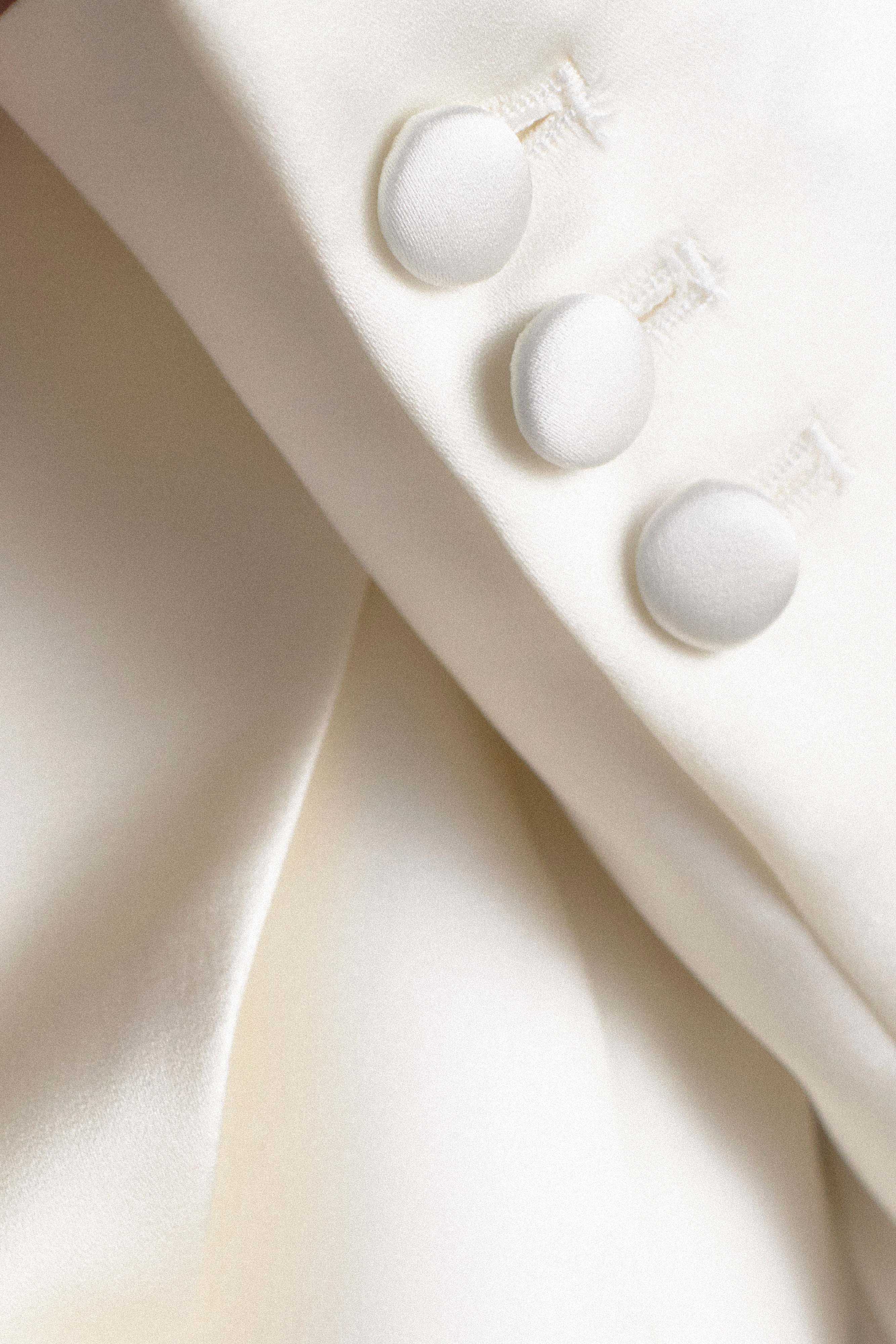 Ada Tailored Satin Blazer - Ivory、mySite、solidvoid