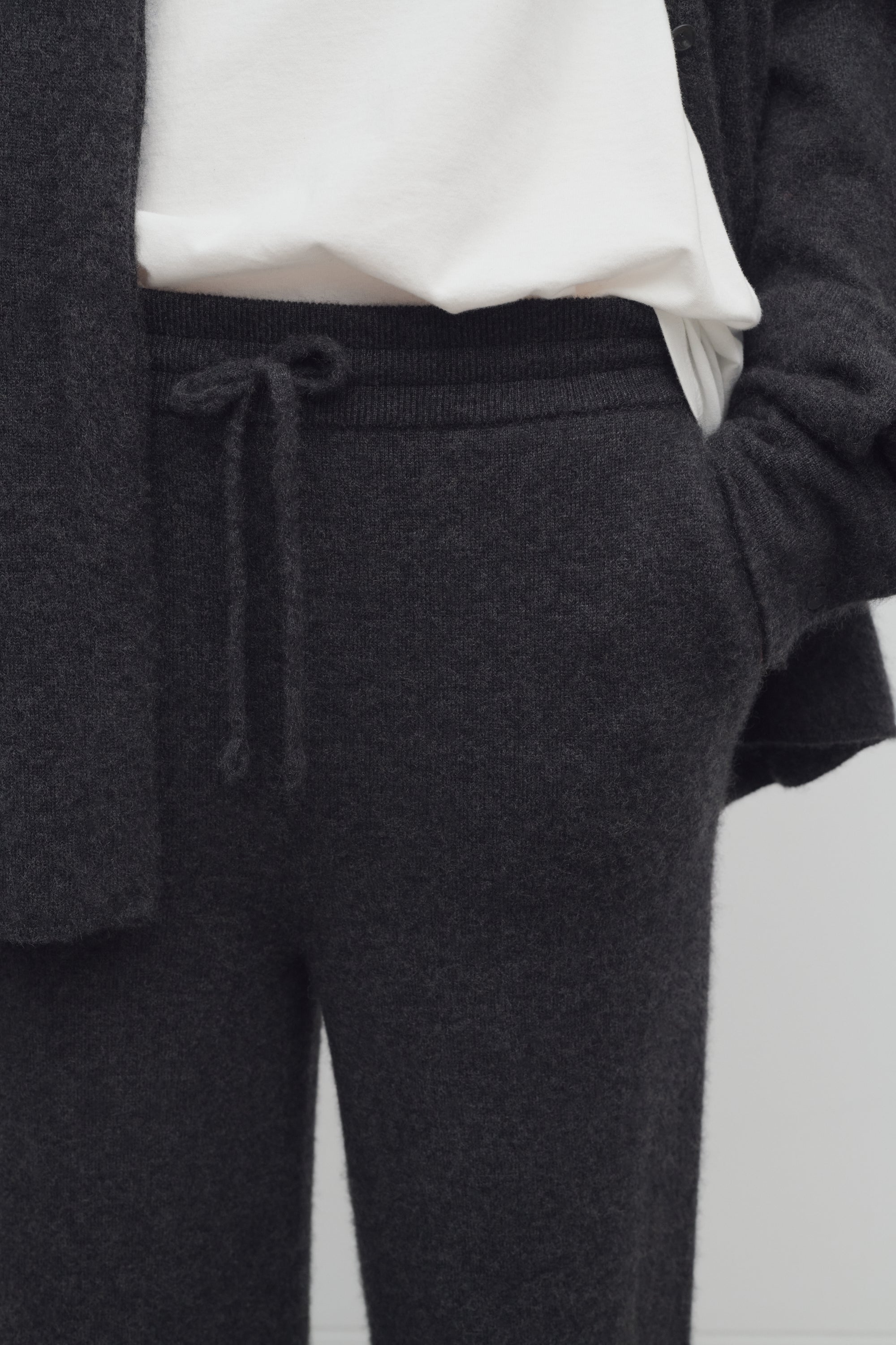 Julip Pants in Silk, Cashmere, and Cotton、mySite、aoinhome