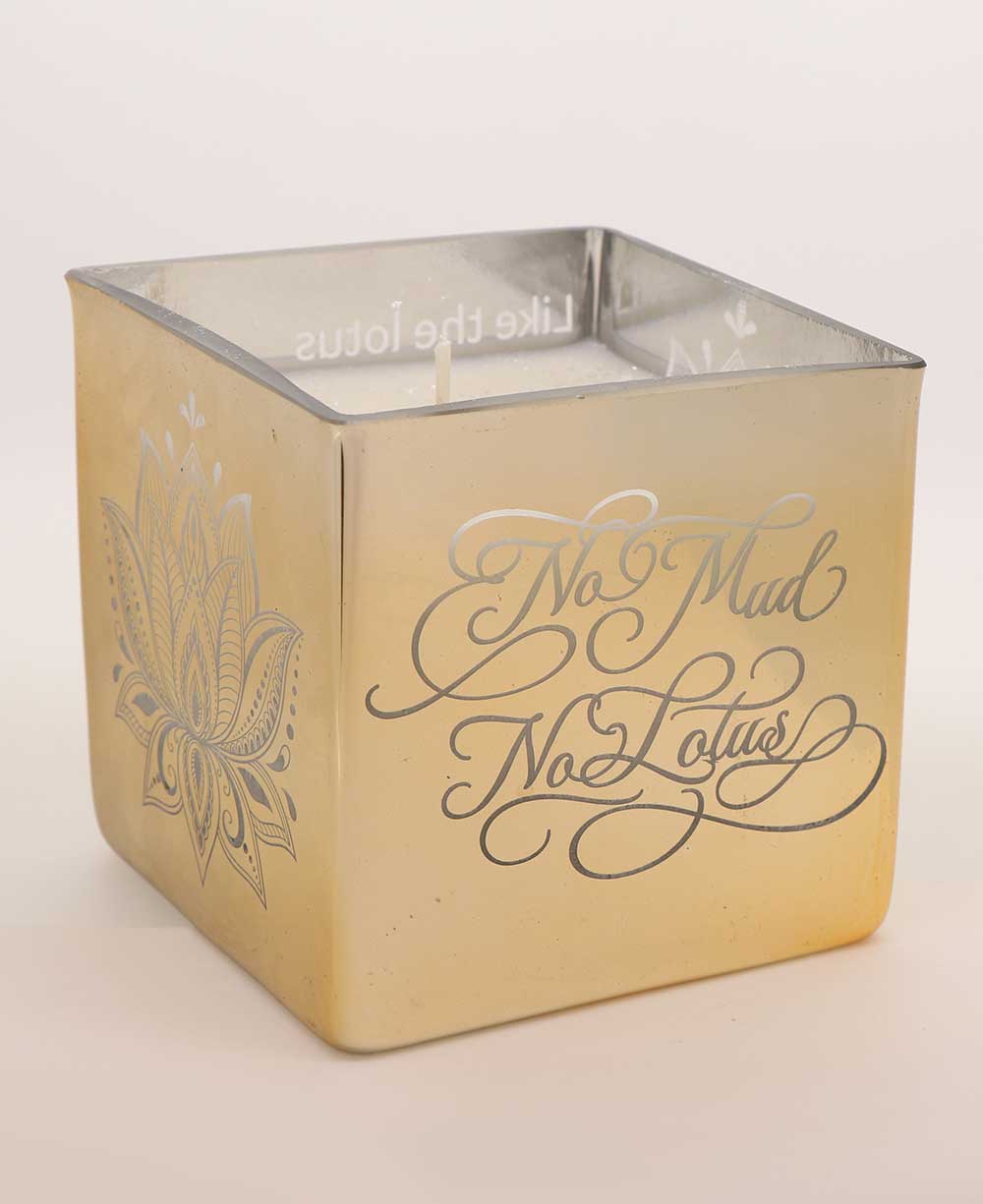 Golden Lotus Scented Candle in Etched Glass Vase、mySite、topwebapps