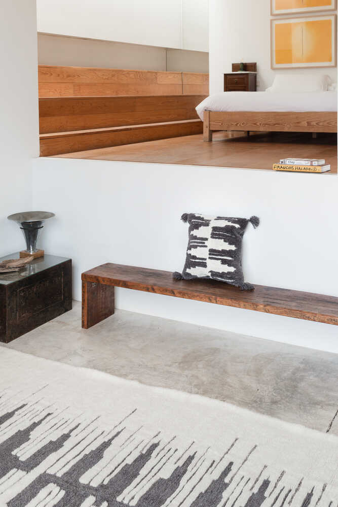 THROW PILLOW ZAGROS CHARCOAL NATURAL、mySite、gigharbornorthrealestate