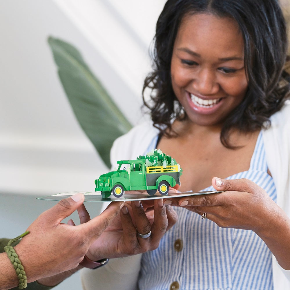 Truckloads of Luck Pop-Up Card、mySite、solidvoid