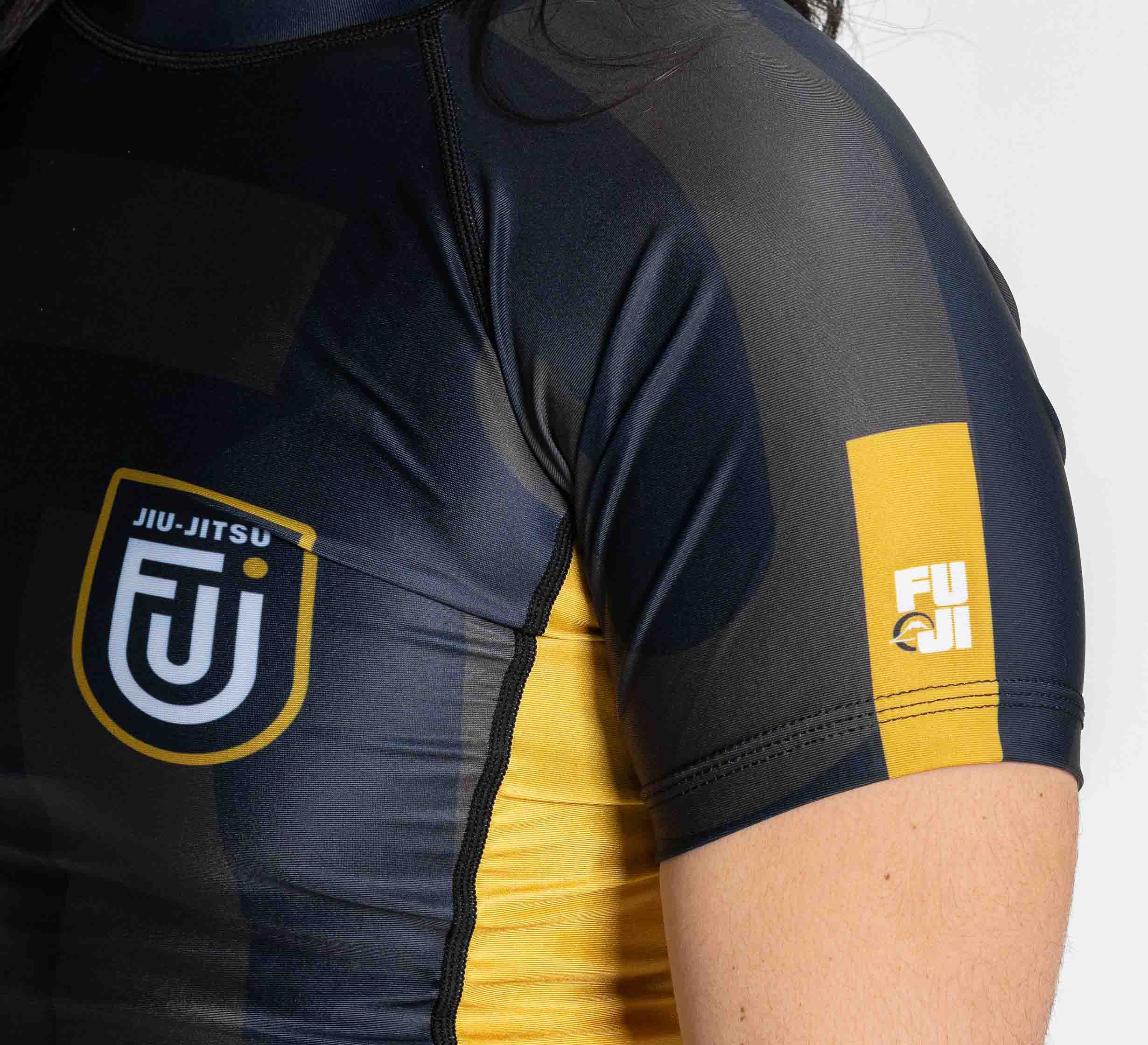 Womens Rebel Flex Lite Rashguard Black、mySite、gigharbornorthrealestate